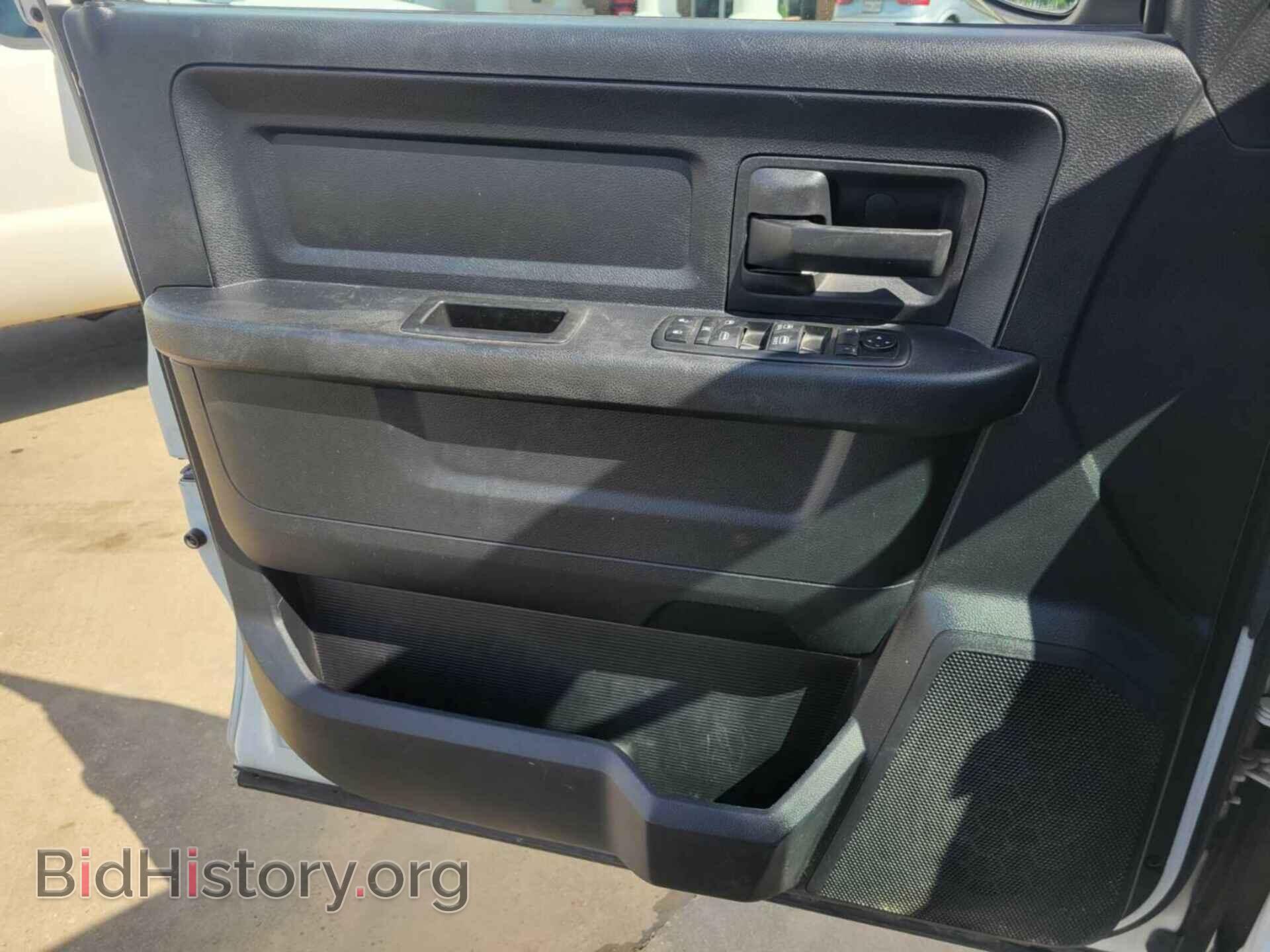 2014 RAM 2500 - VIN: 3C6TR4HT1EG166188 - Фото 2