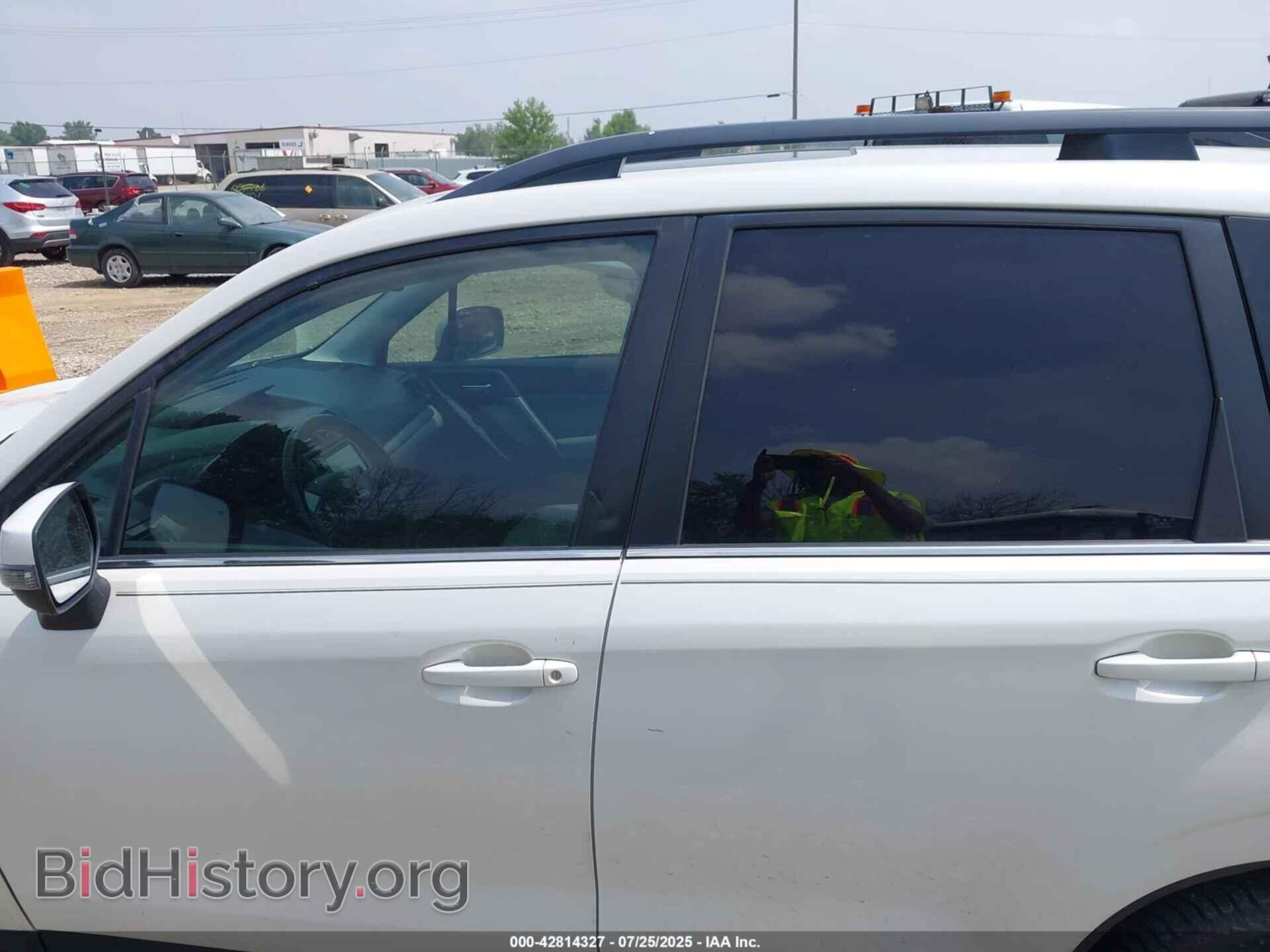 2014 SUBARU FORESTER - VIN: JF2SJAPC5EH491817 - Фото 14
