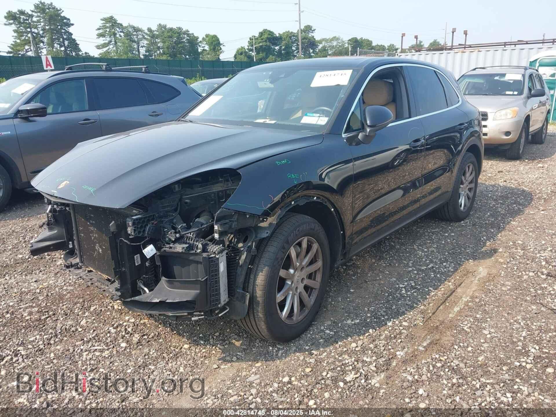 2019 PORSCHE CAYENNE - VIN: WP1AA2AY4KDA18142 - Фото 2