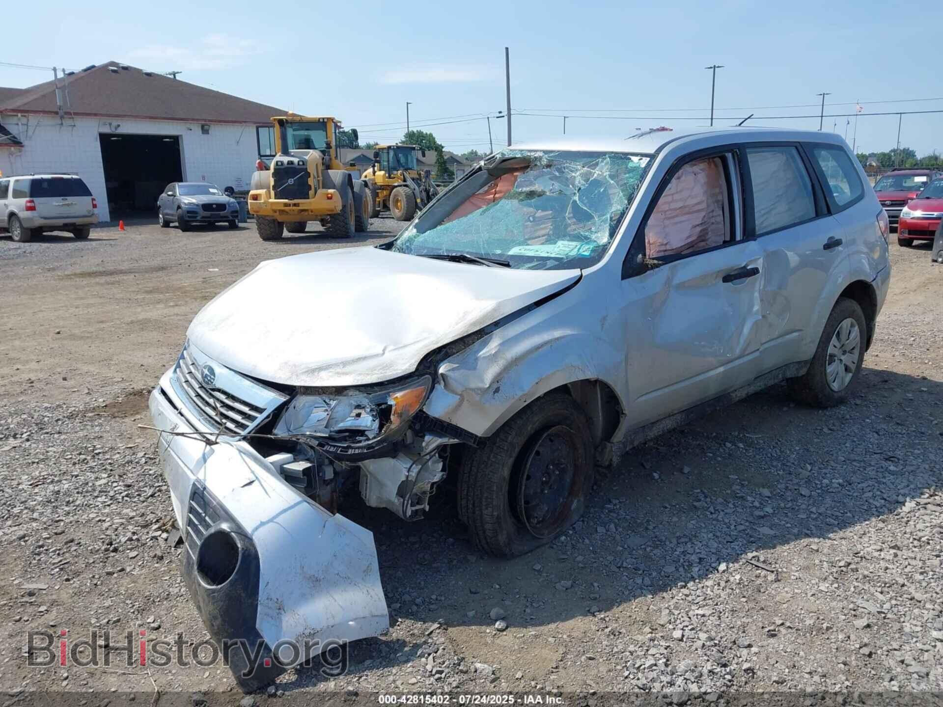 2010 SUBARU FORESTER - VIN: JF2SH6AC0AG711575 - Фото 2