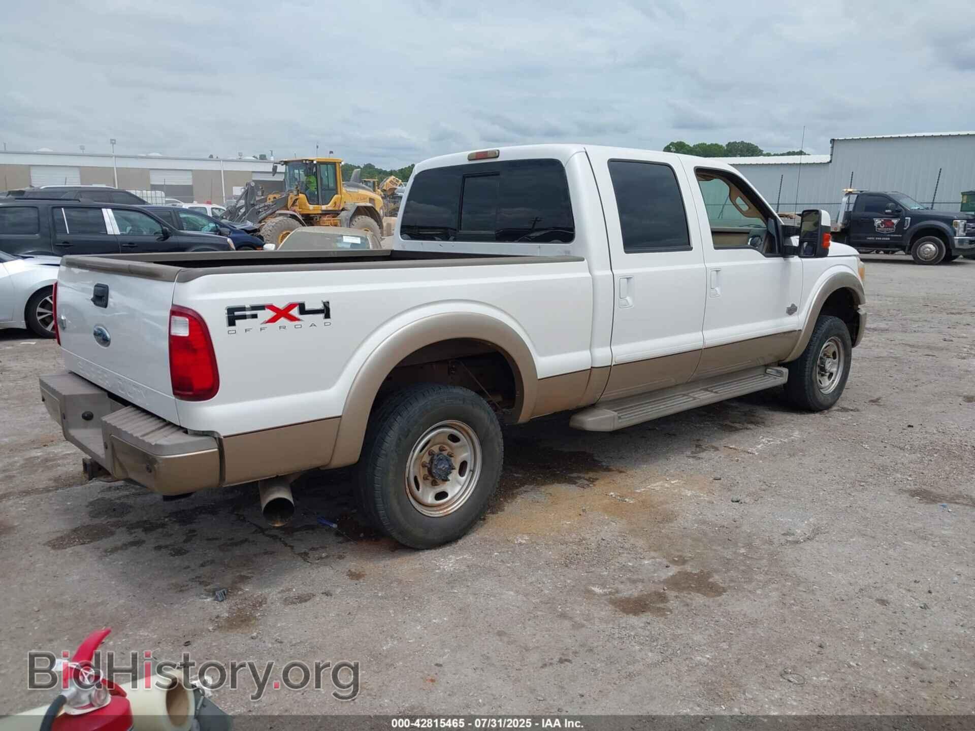 2011 FORD F-250 - VIN: 1FT7W2BTXBEC15424 - Фото 4