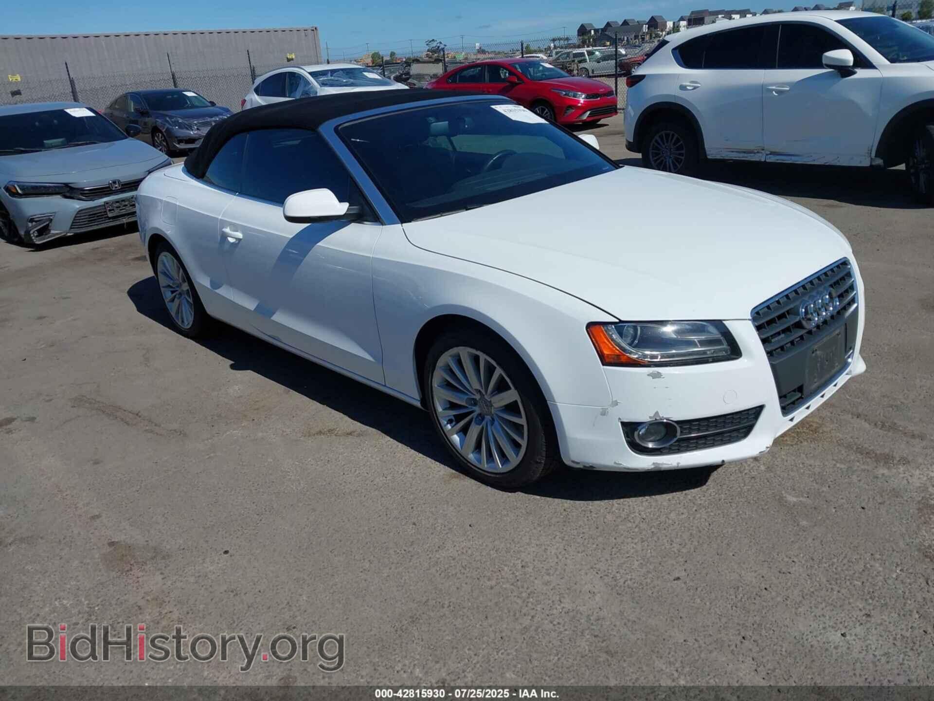 Photo WAULFAFH0BN017396 - AUDI A5 2011