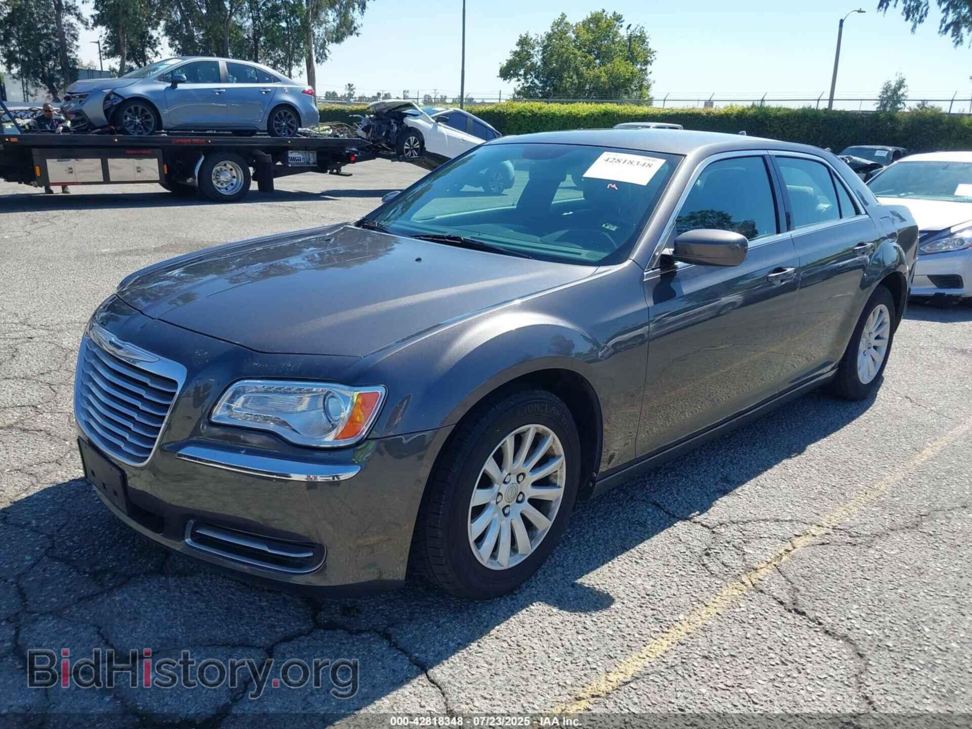 2014 CHRYSLER 300 - VIN: 2C3CCAAG7EH108337 - Фото 2