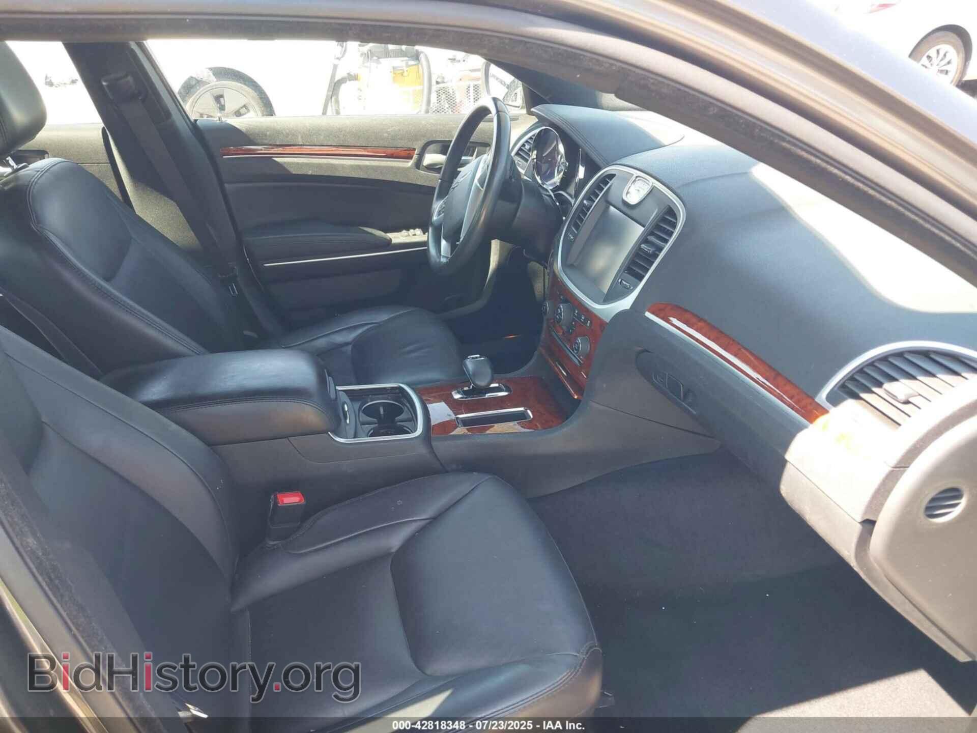 2014 CHRYSLER 300 - VIN: 2C3CCAAG7EH108337 - Фото 5