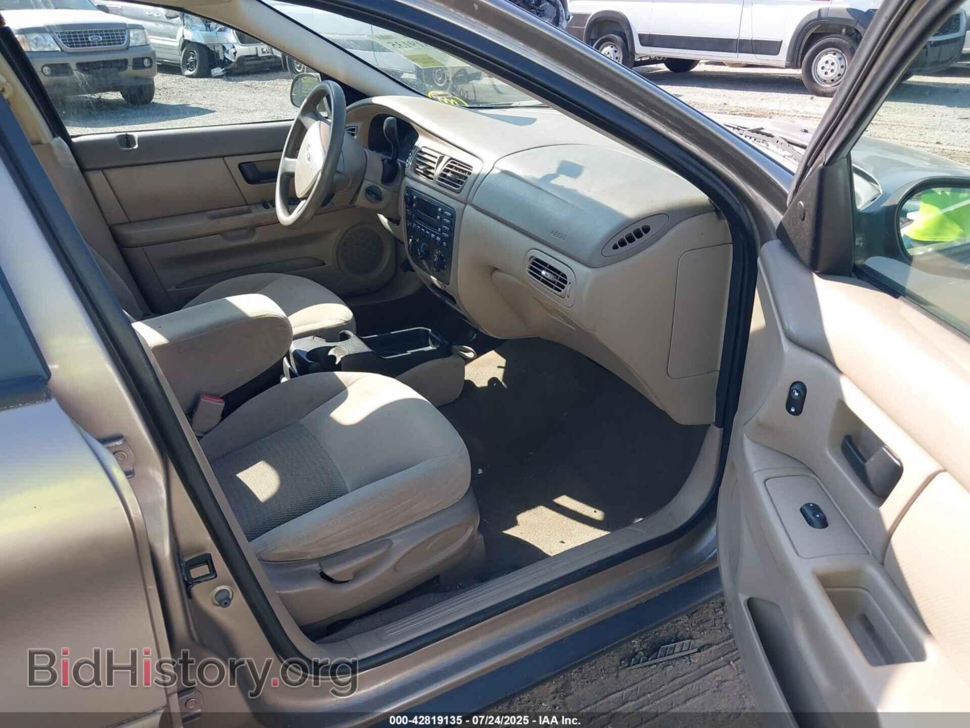 2006 FORD TAURUS - VIN: 1FAFP53U26A100644 - Фото 5