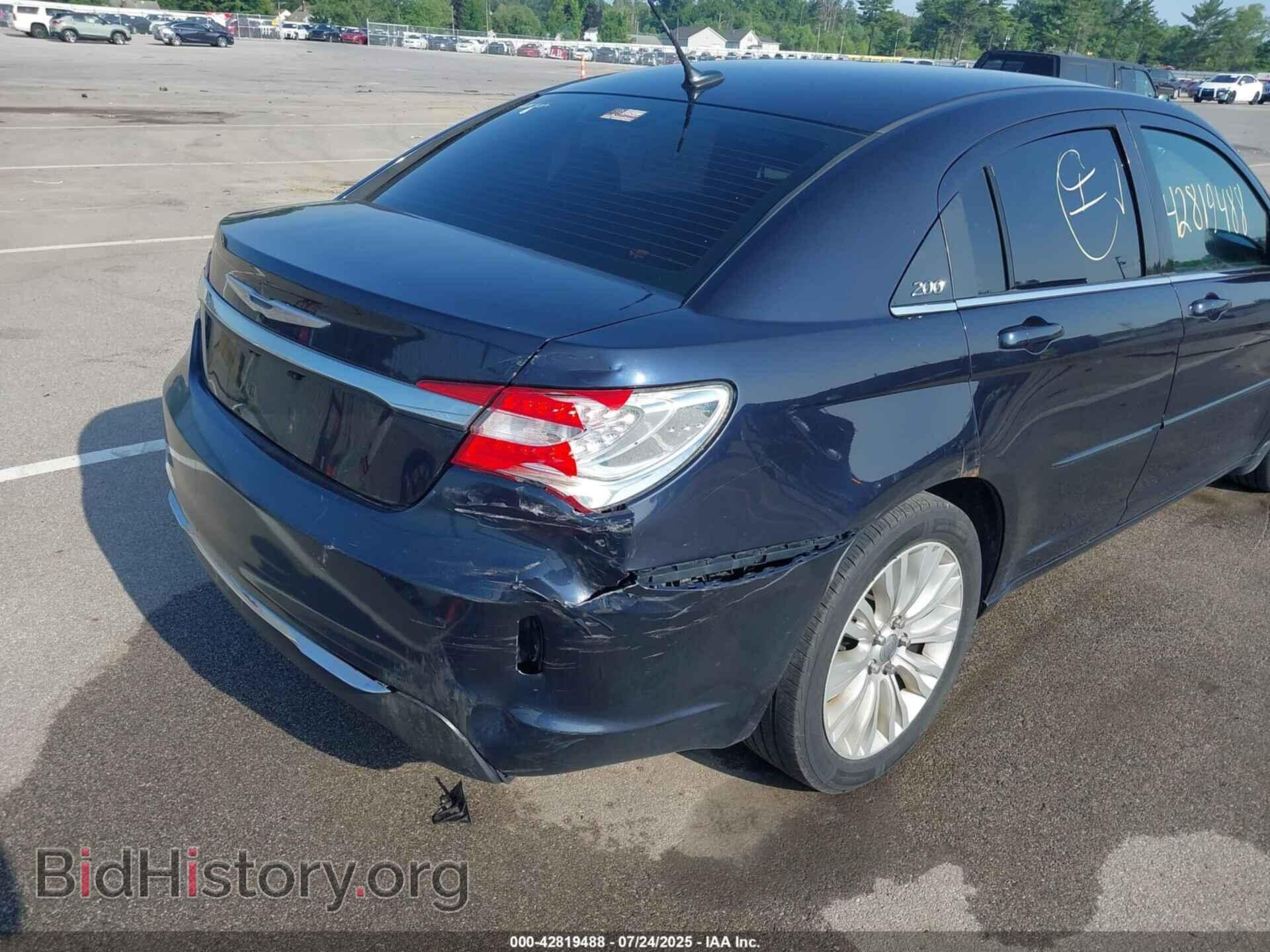 2011 CHRYSLER 200 - VIN: 1C3BC4FB1BN558370 - Фото 6