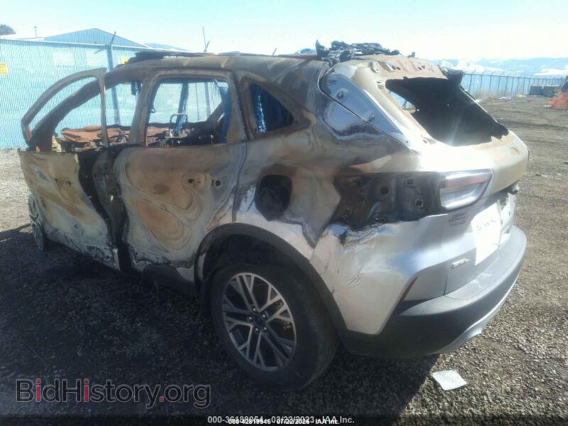 2020 Ford ESCAPE (VIN 1FMCU9H69LUA79918) — фото 3 из 10