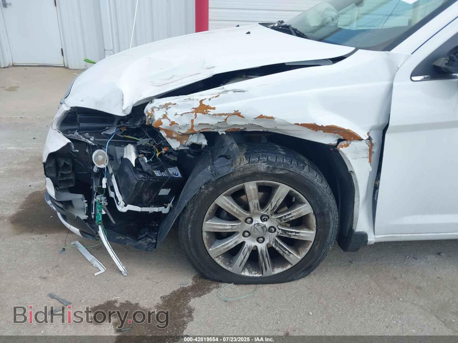 2013 CHRYSLER 200 - VIN: 1C3CCBBB0DN546275 - Фото 6