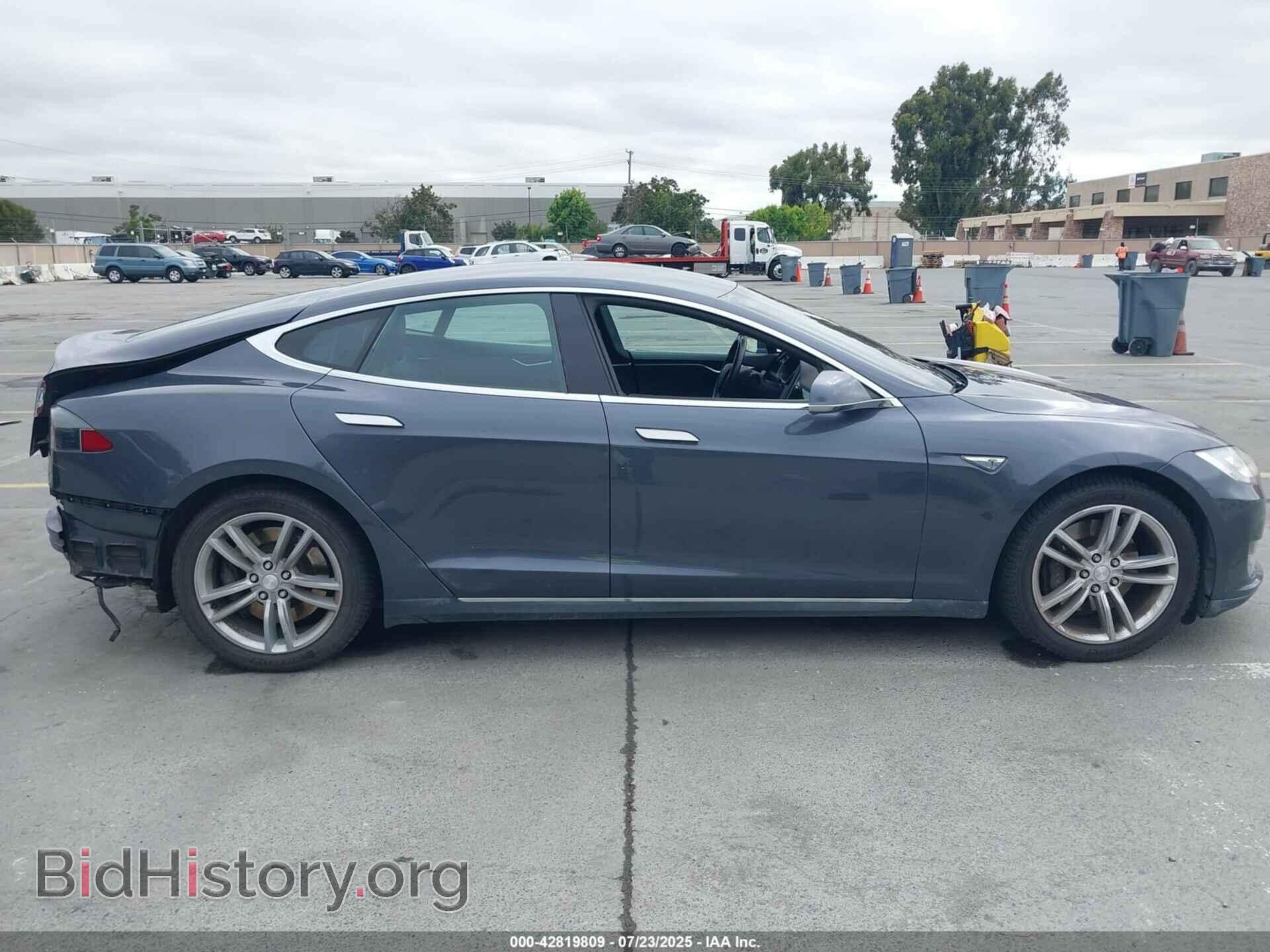 2014 TESLA MODEL S - VIN: 5YJSA1H16EFP67644 - Фото 14