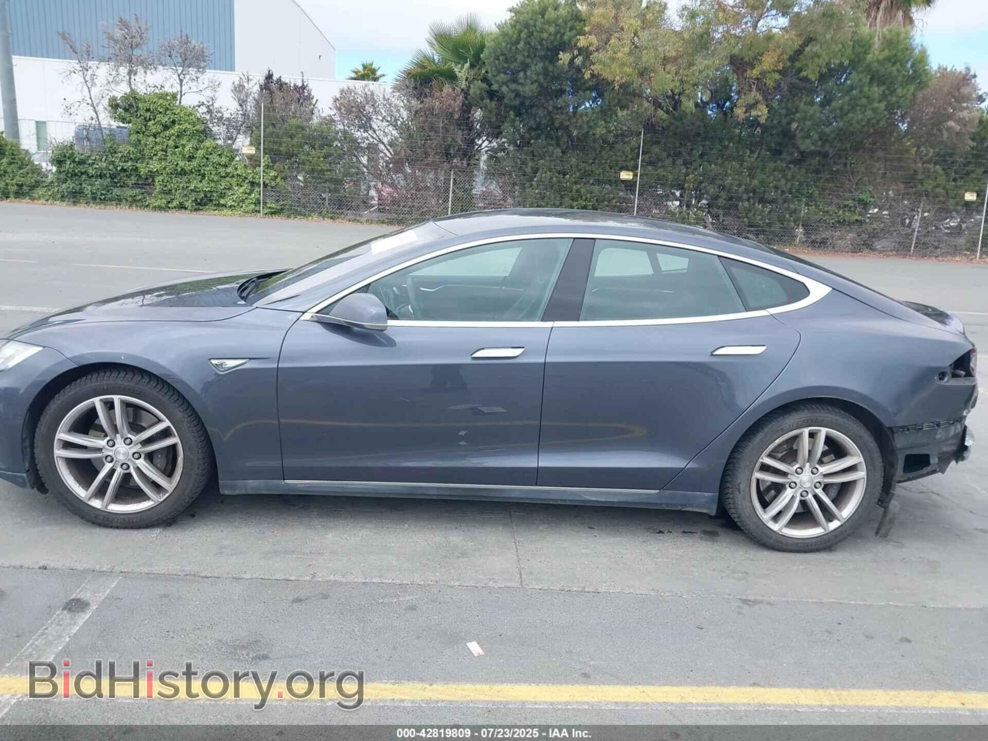 2014 TESLA MODEL S - VIN: 5YJSA1H16EFP67644 - Фото 15