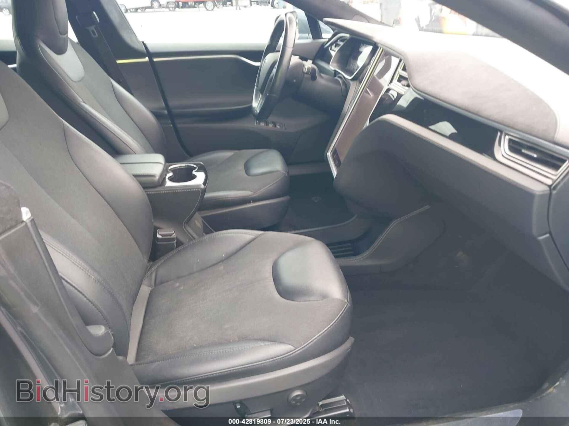 2014 TESLA MODEL S - VIN: 5YJSA1H16EFP67644 - Фото 5