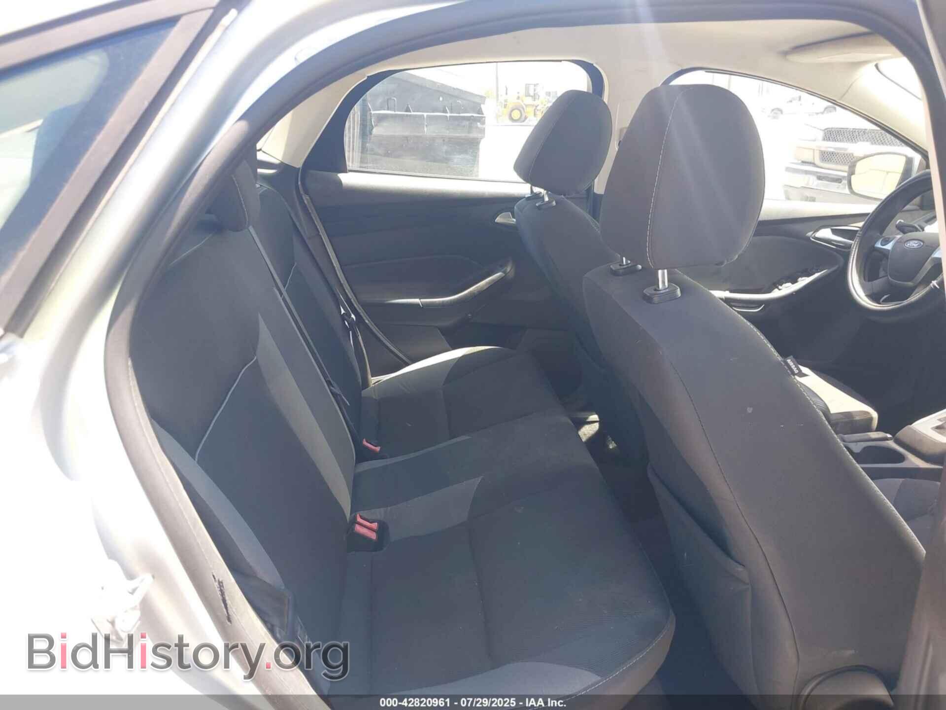 2014 FORD FOCUS - VIN: 1FADP3F22EL432303 - Photo 8