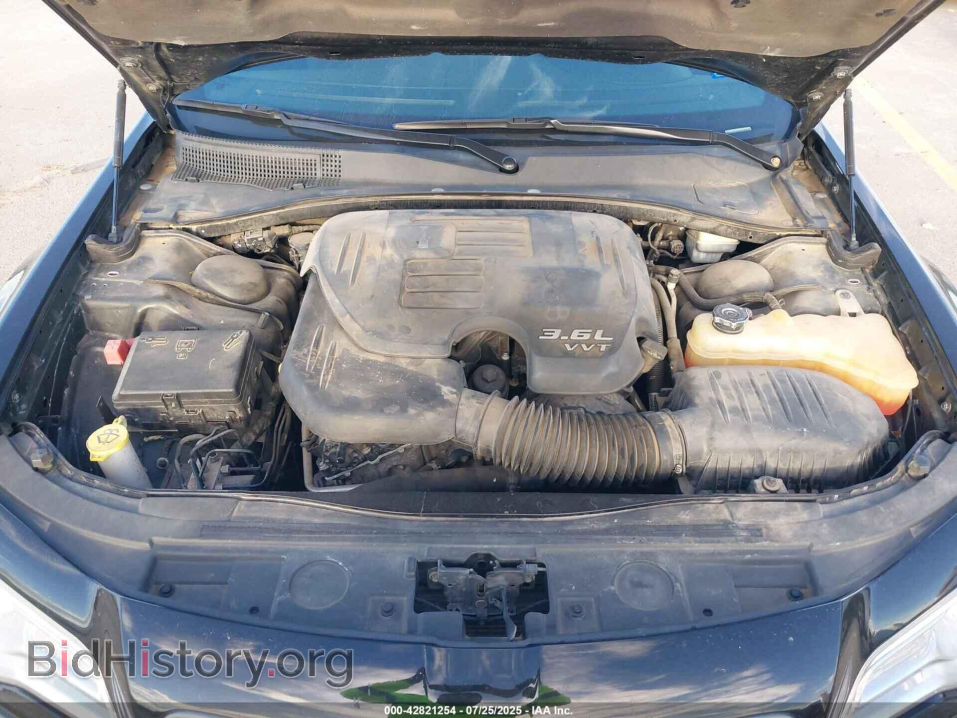 2013 CHRYSLER 300 - VIN: 2C3CCAAGXDH504468 - Фото 10