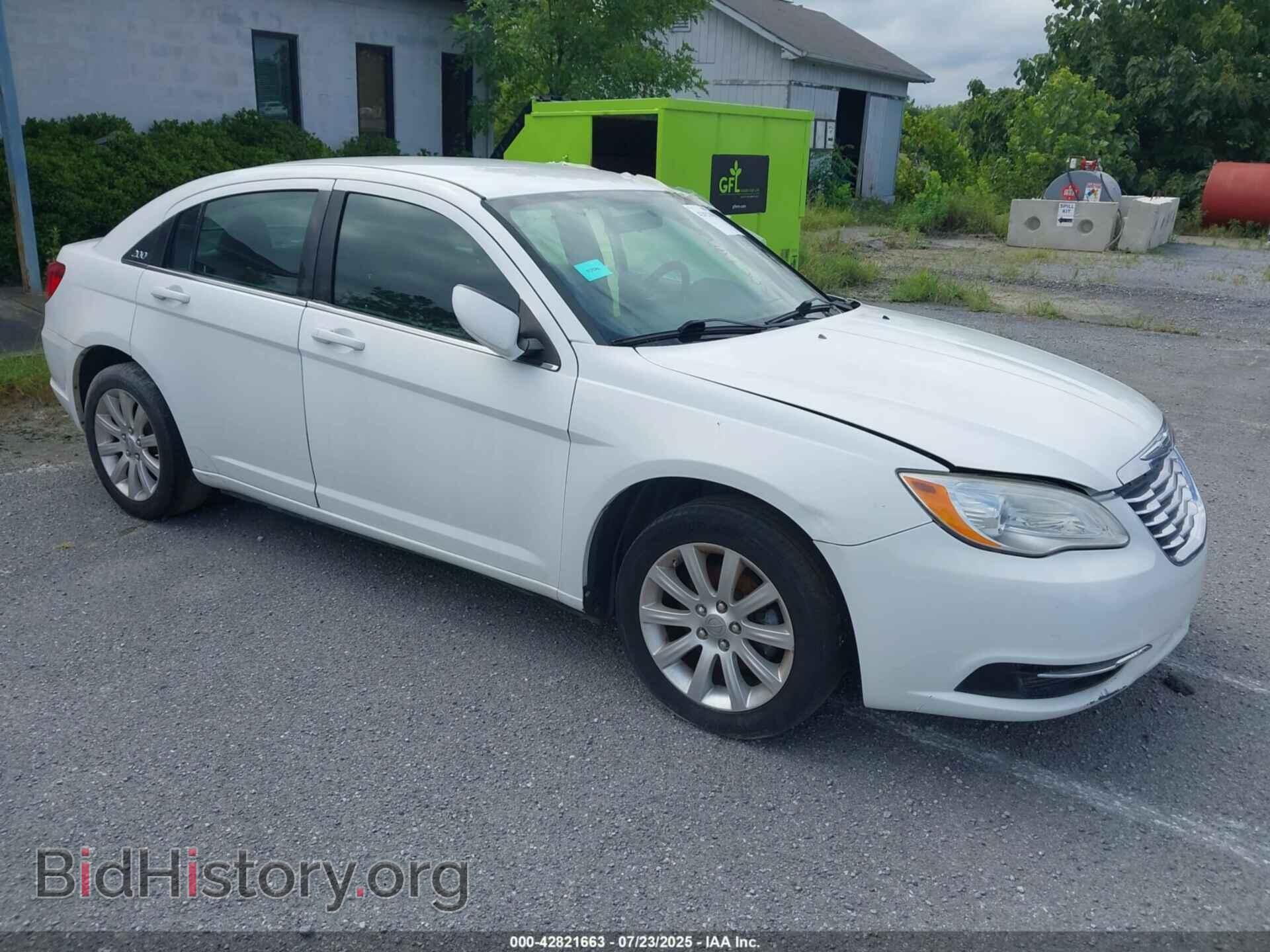 Фотография 1C3CCBBB0CN104255 - CHRYSLER 200 2012
