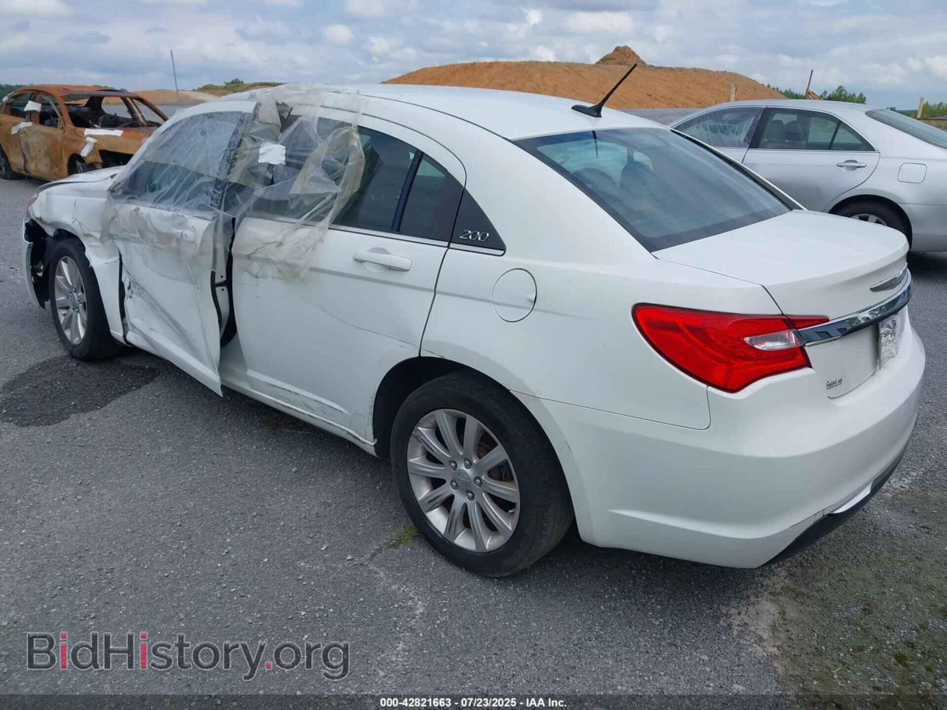 2012 CHRYSLER 200 - VIN: 1C3CCBBB0CN104255 - Фото 3