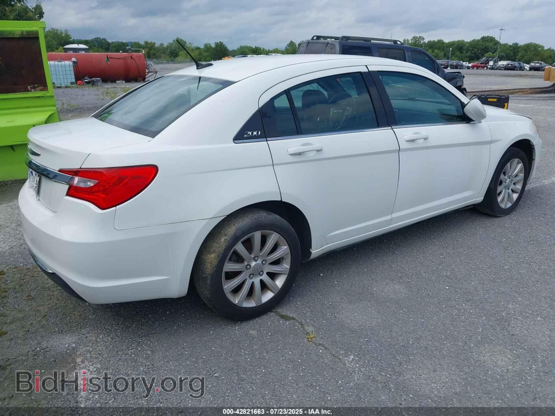 2012 CHRYSLER 200 - VIN: 1C3CCBBB0CN104255 - Фото 4