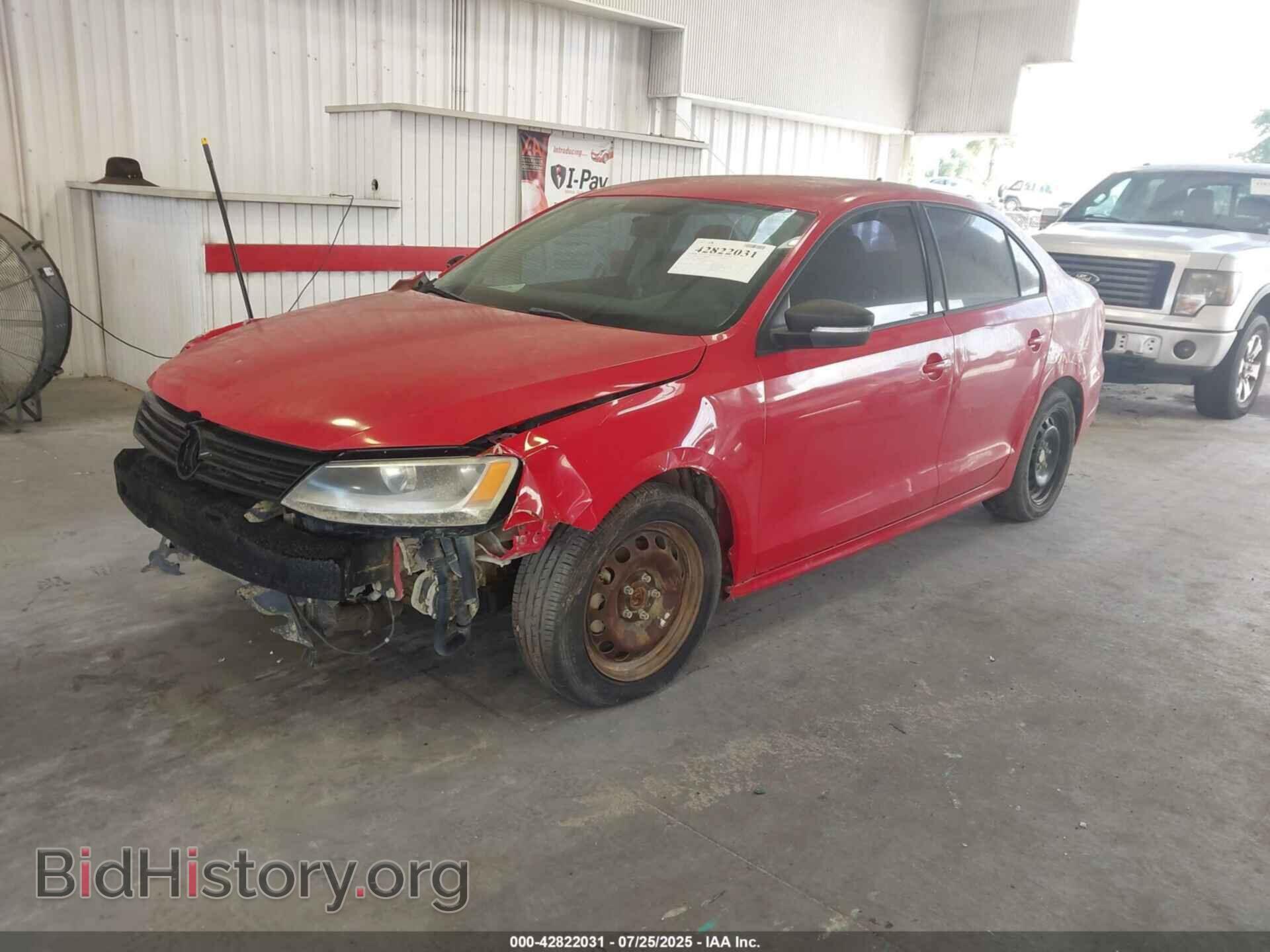 2014 VOLKSWAGEN JETTA - VIN: 3VWD17AJ0EM210565 - Фото 2