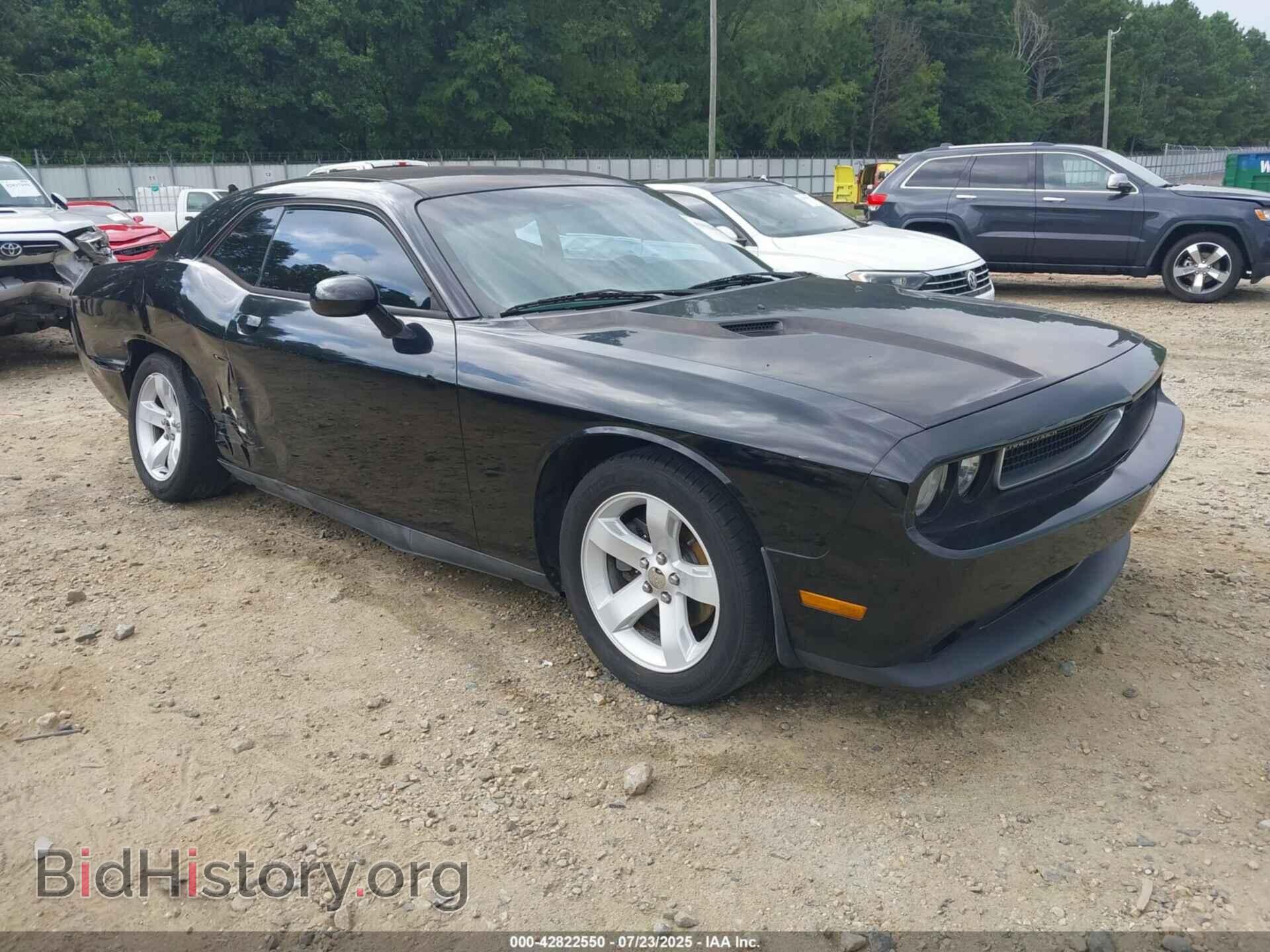 Photo 2C3CDYAGXDH628102 - DODGE CHALLENGER 2013