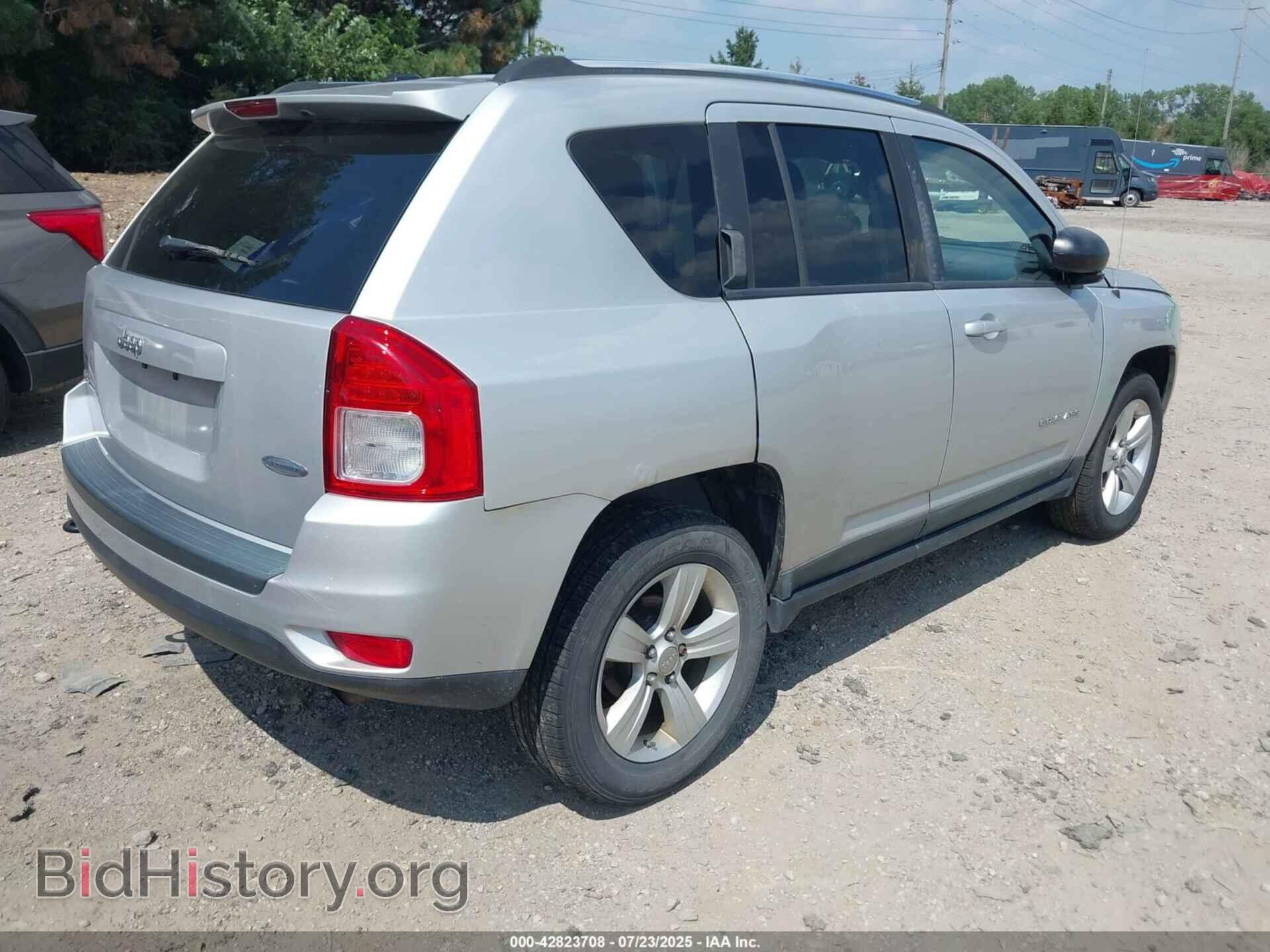 2011 JEEP COMPASS - VIN: 1J4NF1FB6BD154429 - Photo 4