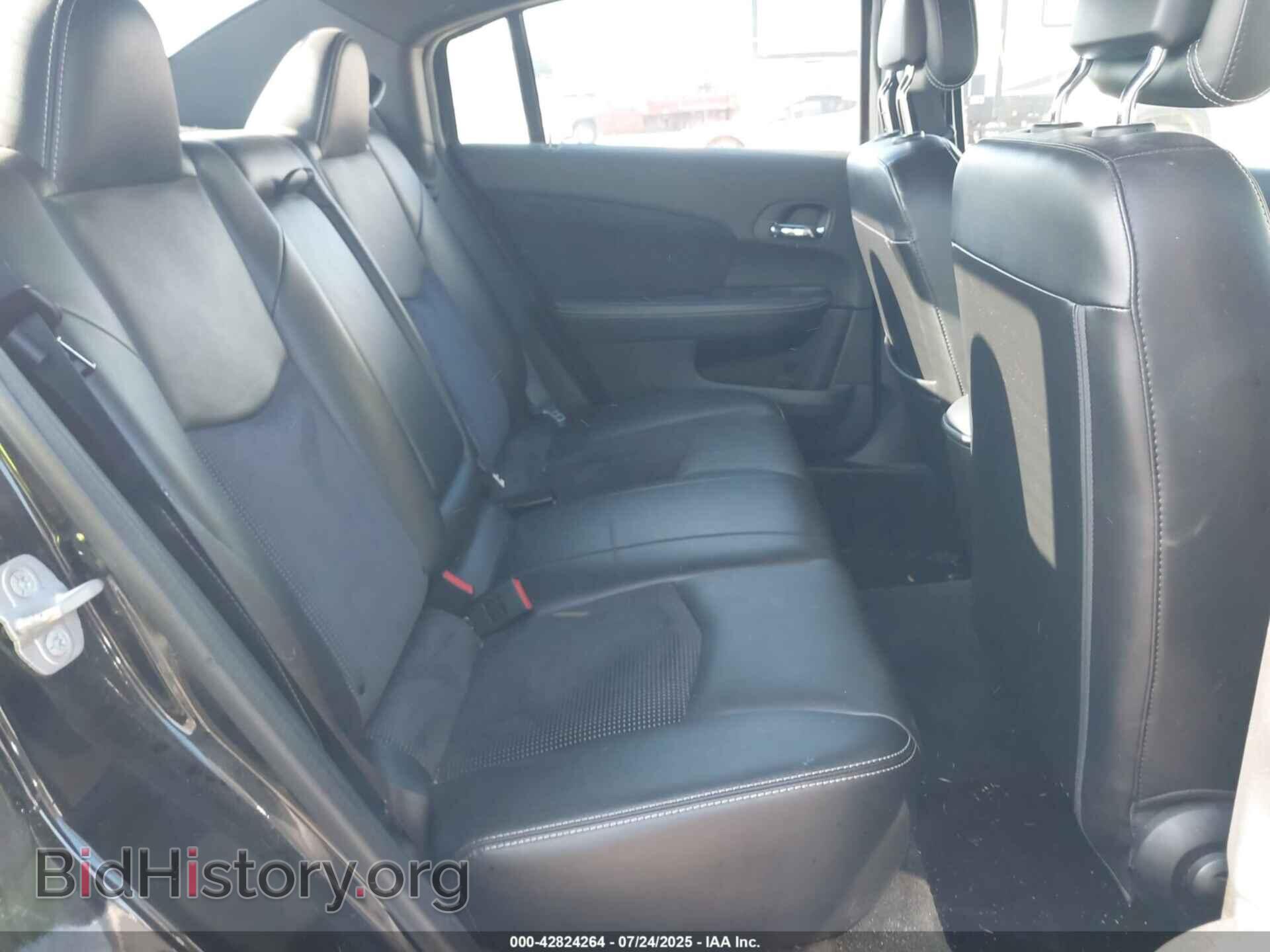2014 CHRYSLER 200 - VIN: 1C3CCBCGXEN198948 - Photo 8