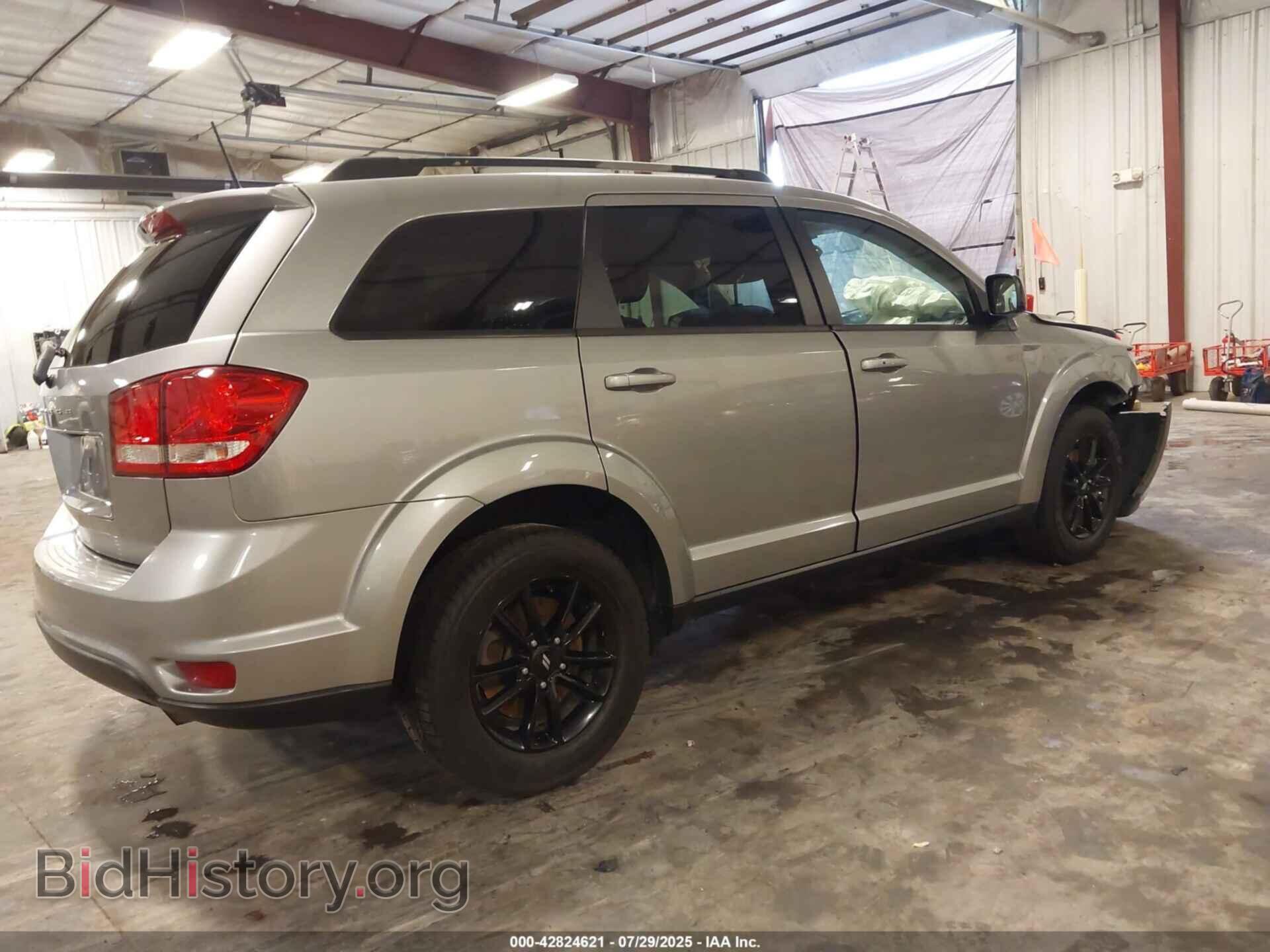 2019 DODGE JOURNEY - VIN: 3C4PDCBB2KT797019 - Фото 4