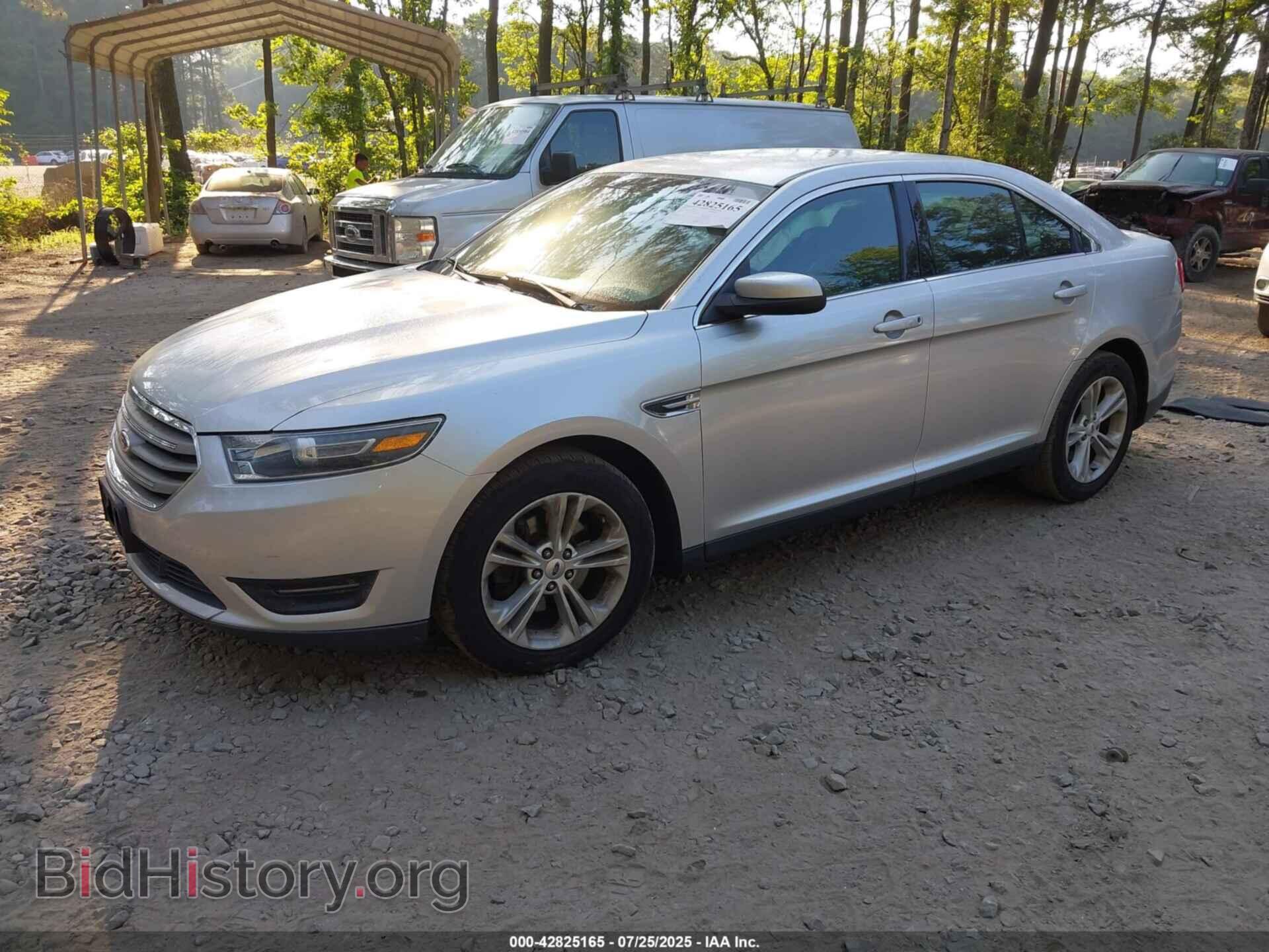 2015 FORD TAURUS - VIN: 1FAHP2E88FG138657 - Фото 2