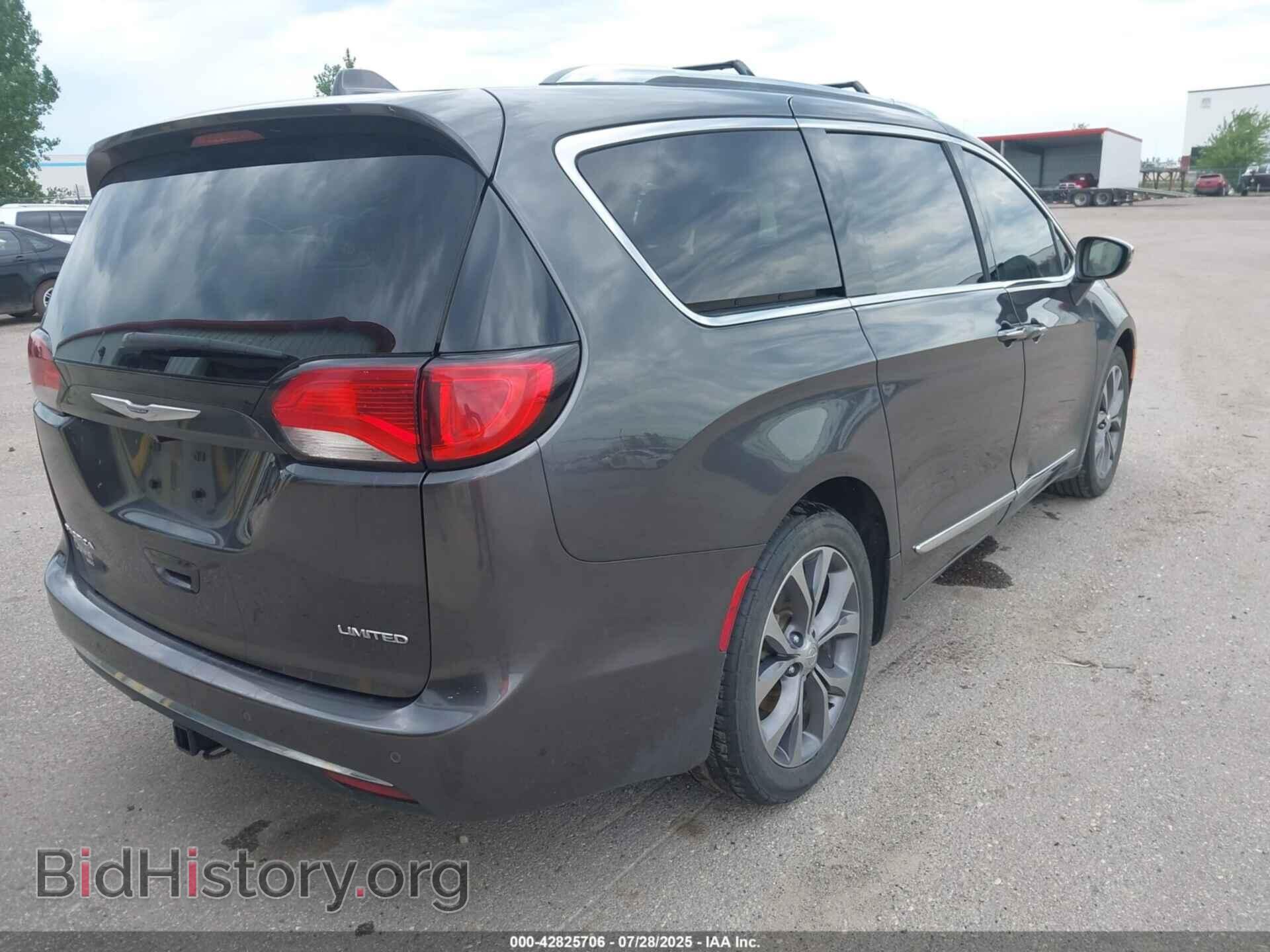 2017 CHRYSLER PACIFICA - VIN: 2C4RC1GG7HR622121 - Photo 4
