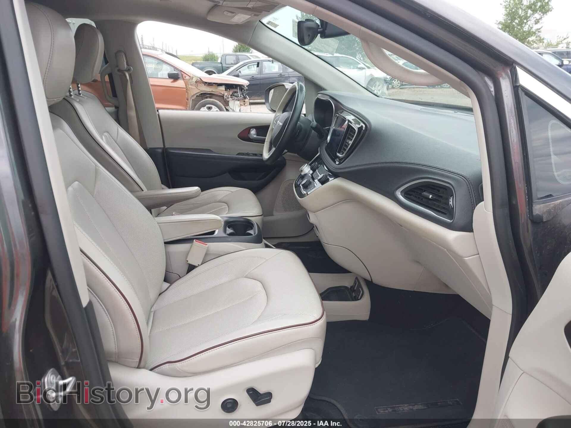 2017 CHRYSLER PACIFICA - VIN: 2C4RC1GG7HR622121 - Photo 5