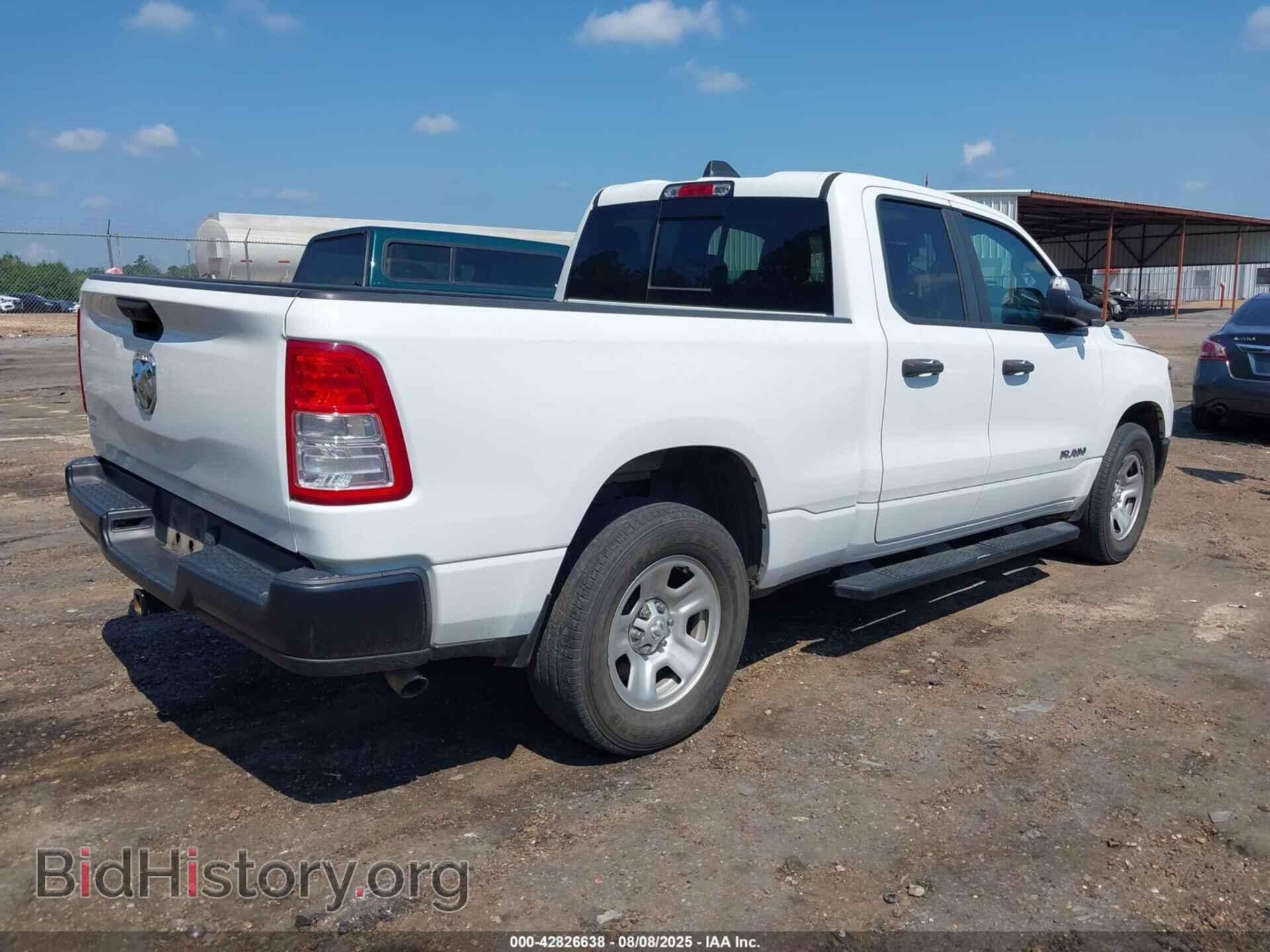 2019 RAM 1500 - VIN: 1C6RRECT8KN611973 - Фото 4
