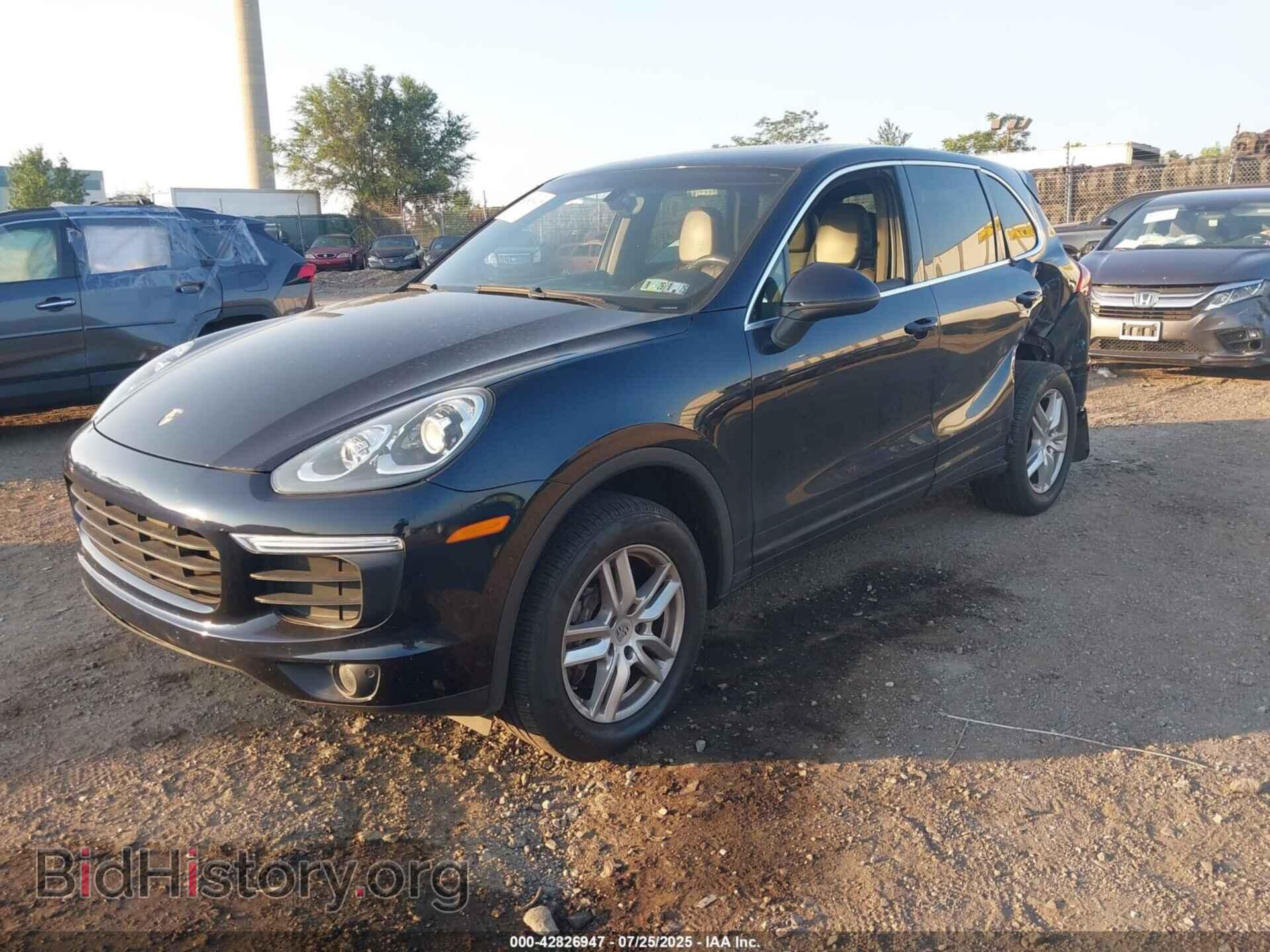 2016 PORSCHE CAYENNE - VIN: WP1AA2A26GLA04493 - Фото 2