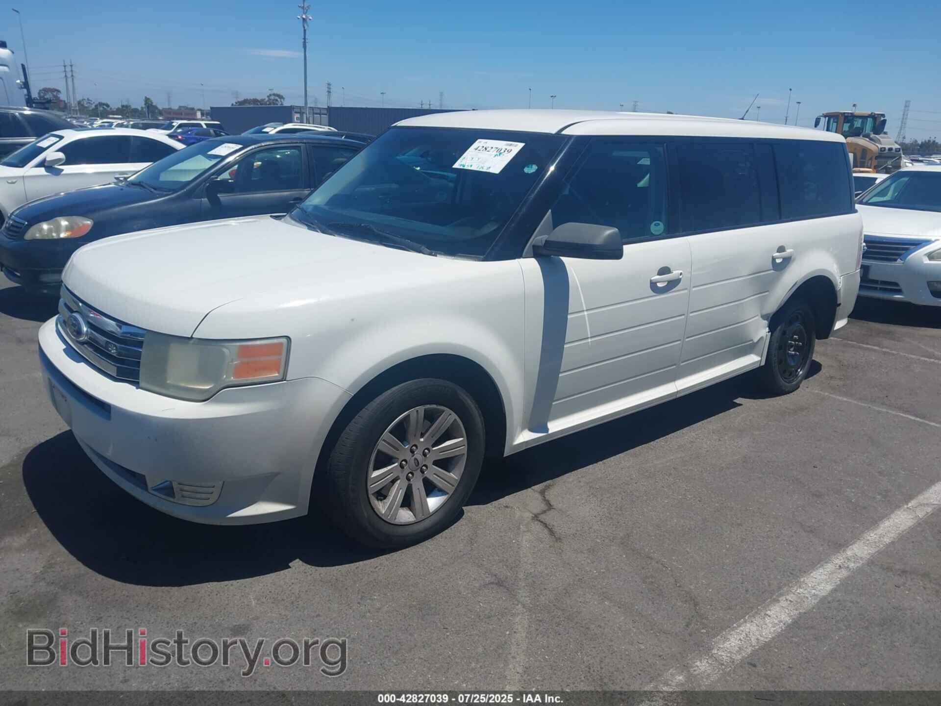 2011 FORD FLEX - VIN: 2FMGK5BC7BBD04906 - Photo 2