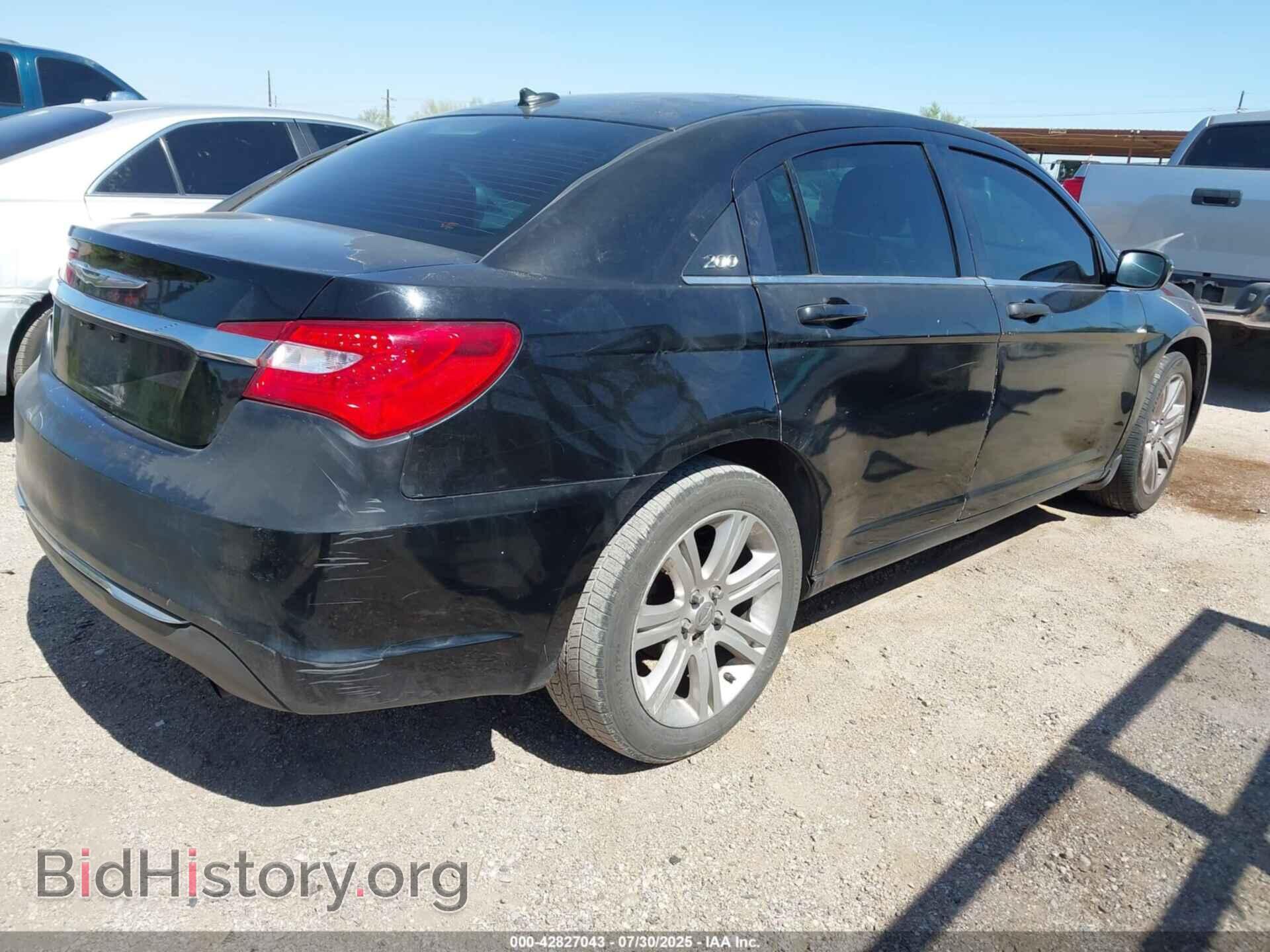 2013 CHRYSLER 200 - VIN: 1C3CCBAB5DN735425 - Фото 4