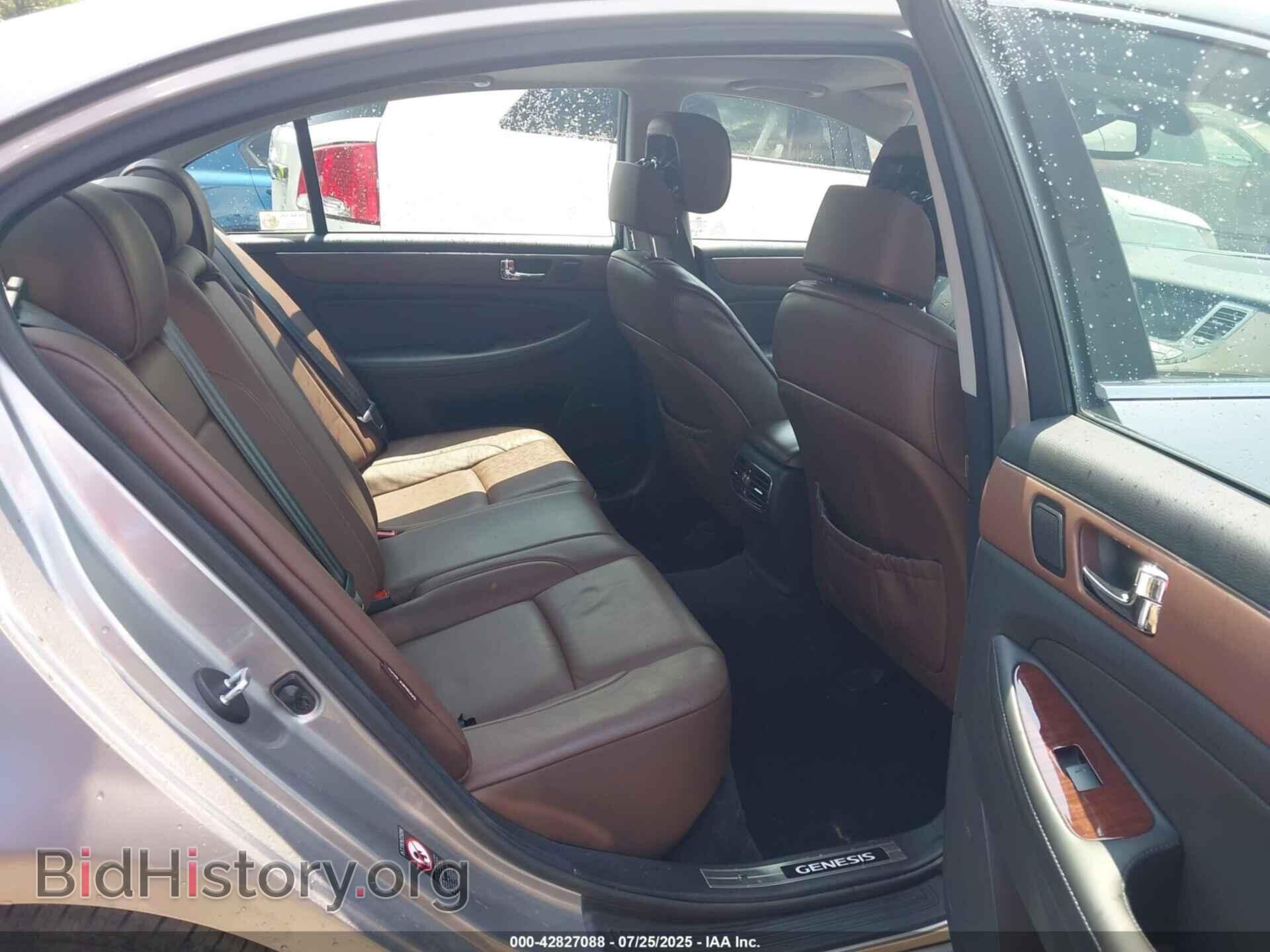 2010 HYUNDAI GENESIS - VIN: KMHGC4DF0AU070647 - Фото 8