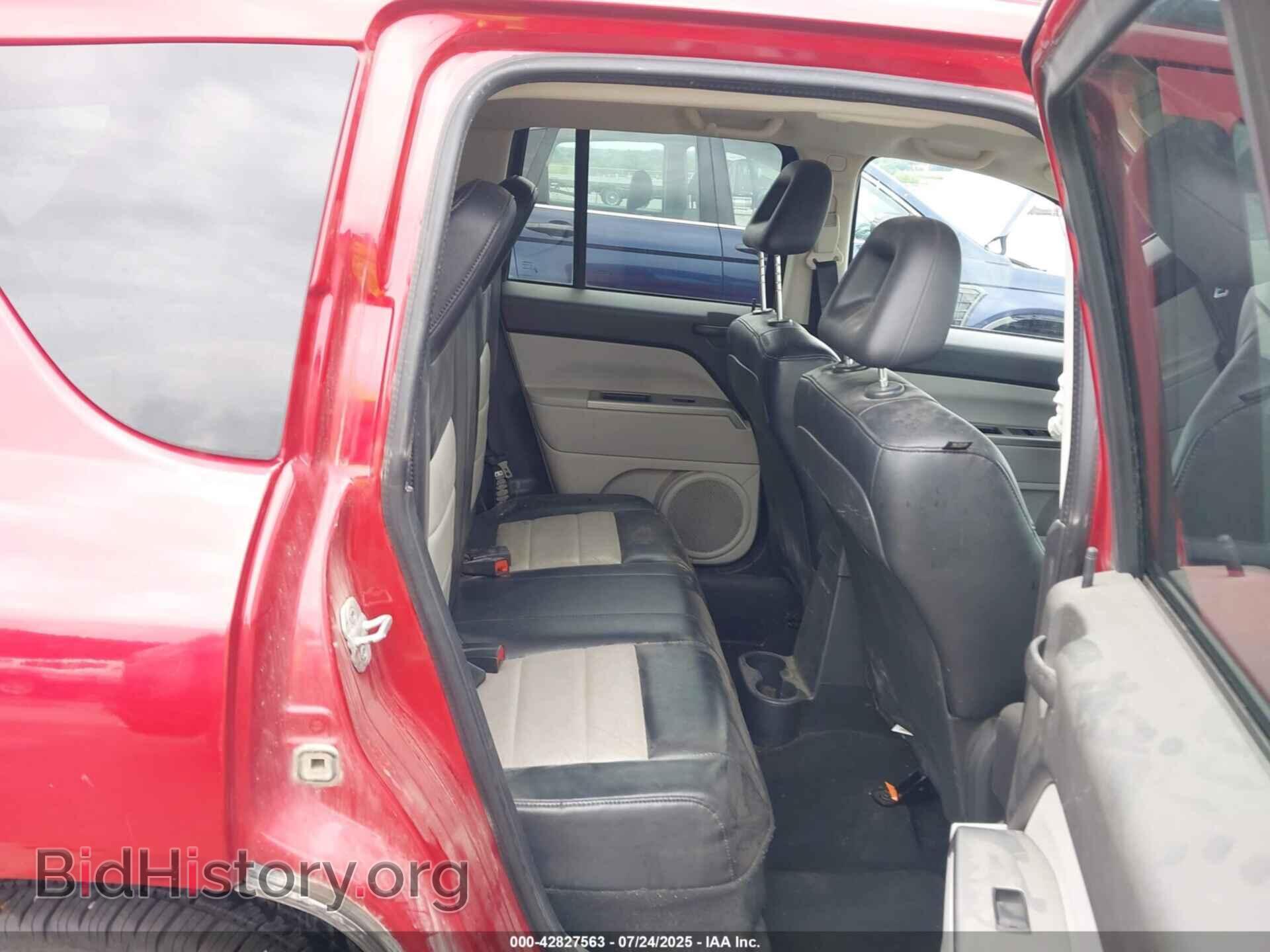 2007 JEEP COMPASS - VIN: 1J8FT57W97D372652 - Photo 8
