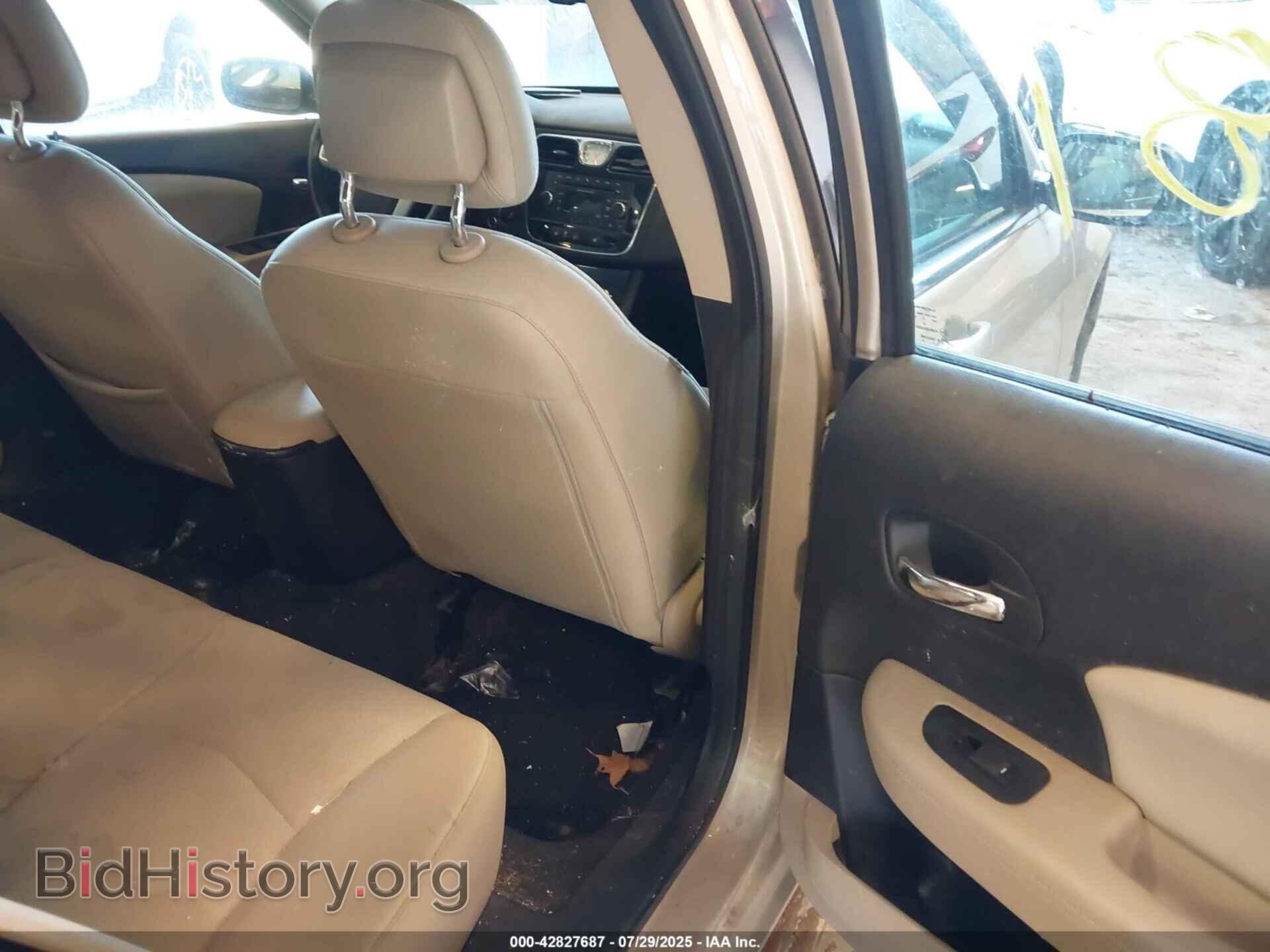 2013 CHRYSLER 200 - VIN: 1C3CCBBB3DN574359 - Фото 8