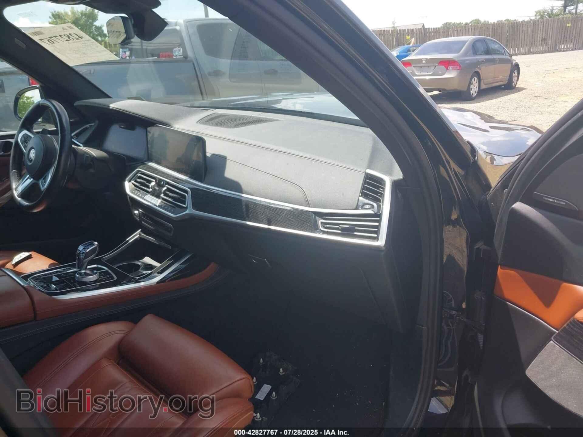 2020 BMW X7 - VIN: 5UXCW2C00L9D02229 - Фото 5