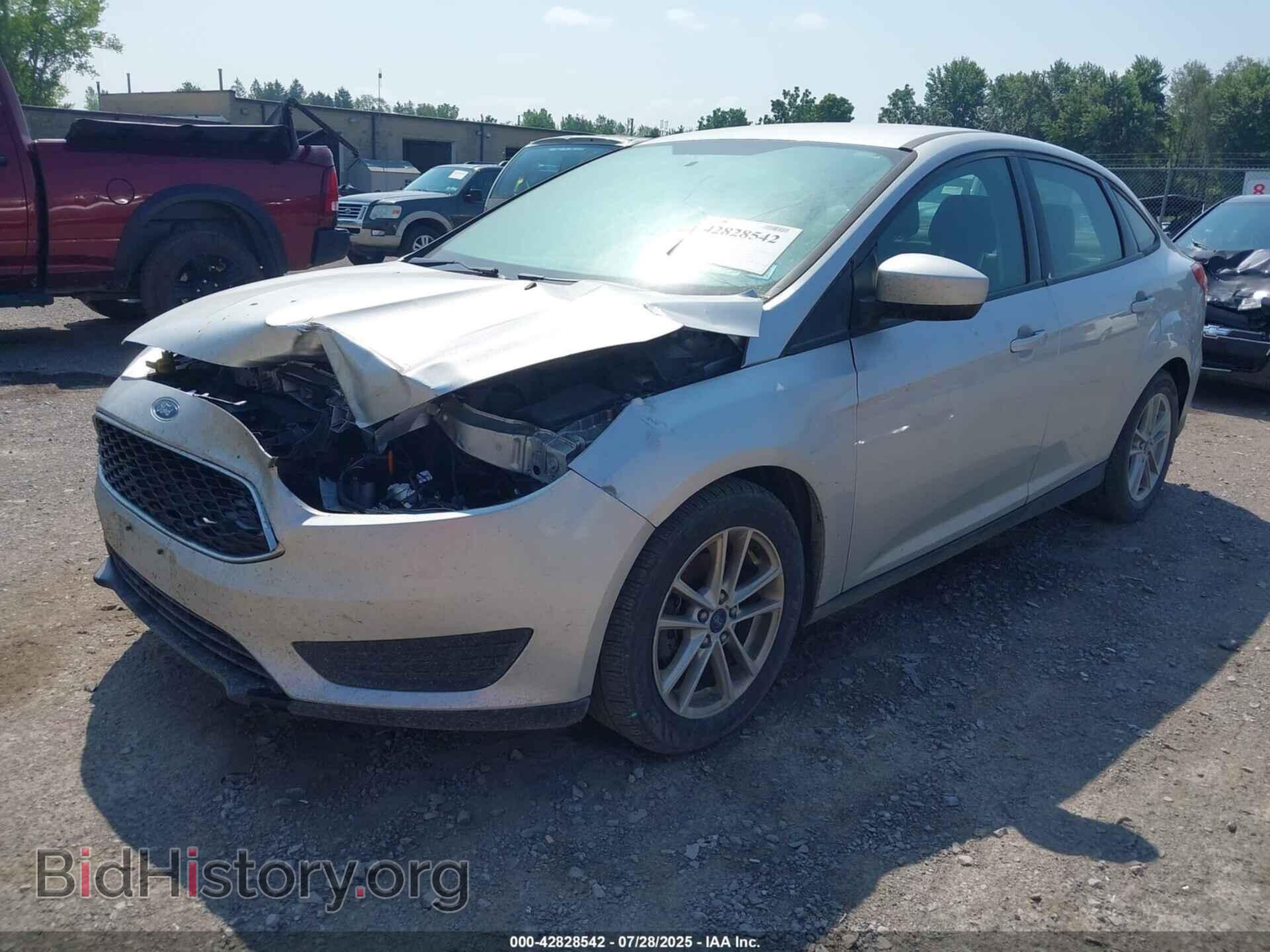 2018 FORD FOCUS - VIN: 1FADP3F27JL295160 - Фото 2