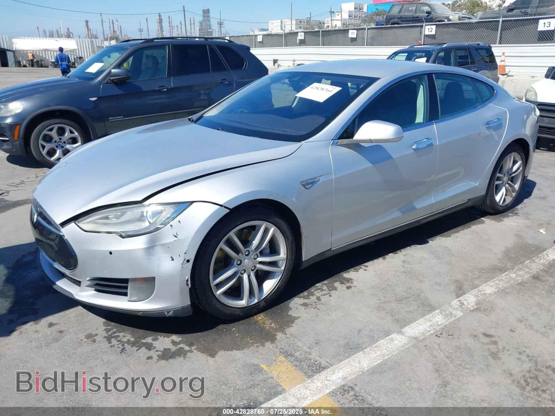 2015 TESLA MODEL S - VIN: 5YJSA1E13FF115411 - Фото 2