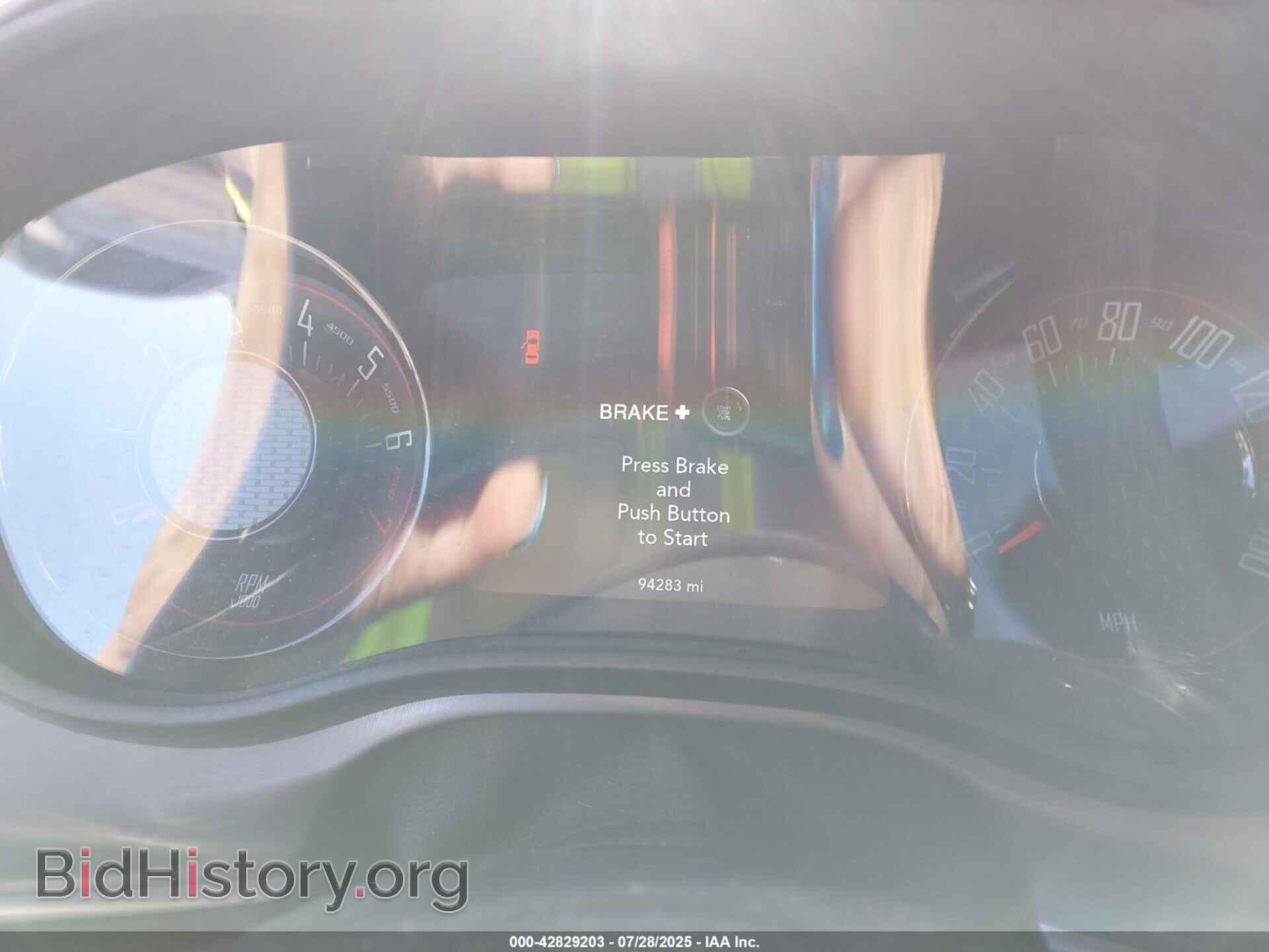 2019 DODGE CHALLENGER - VIN: 2C3CDZAG9KH557297 - Фото 7