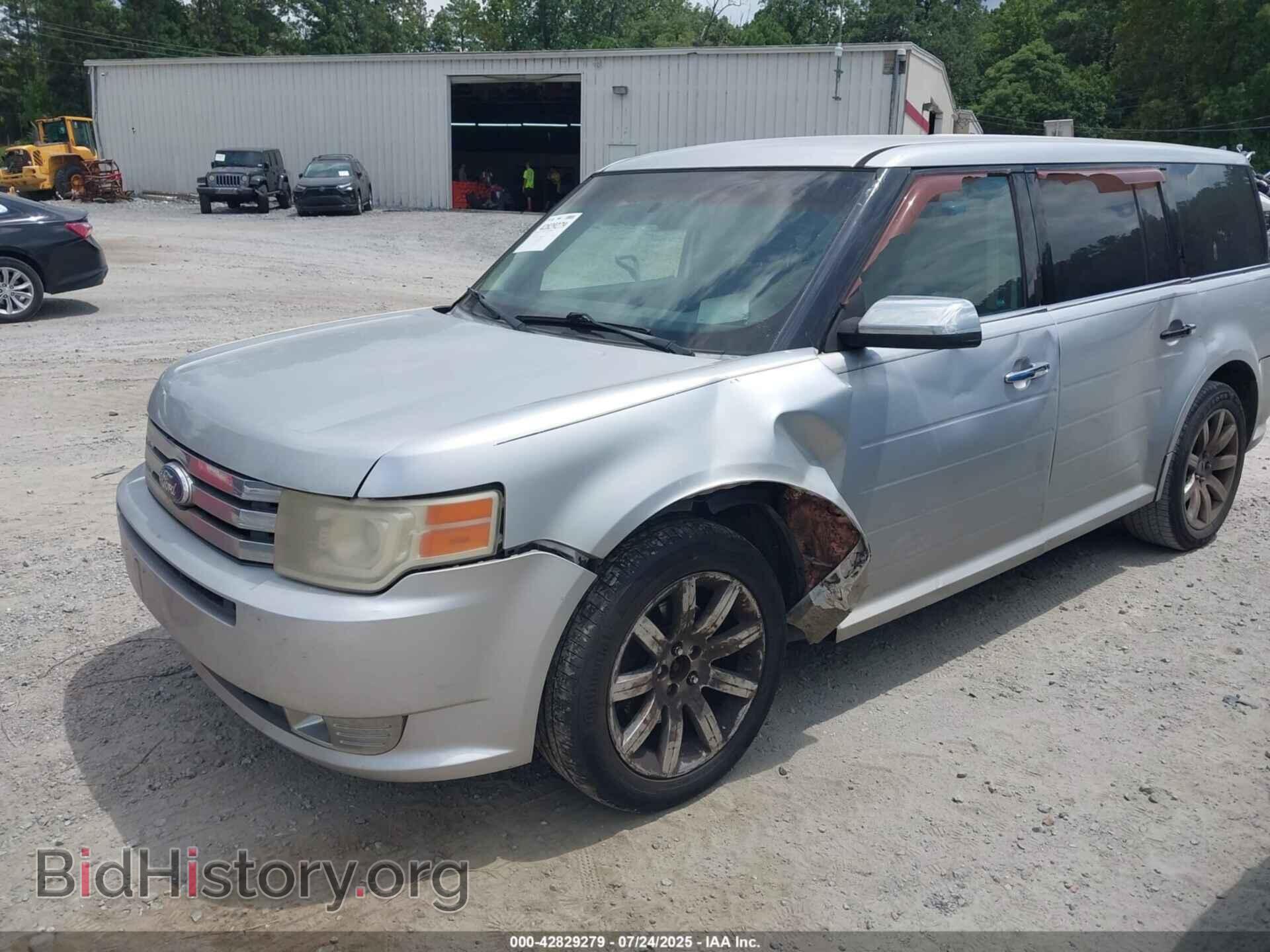2011 FORD FLEX - VIN: 2FMGK5DC7BBD03283 - Photo 2