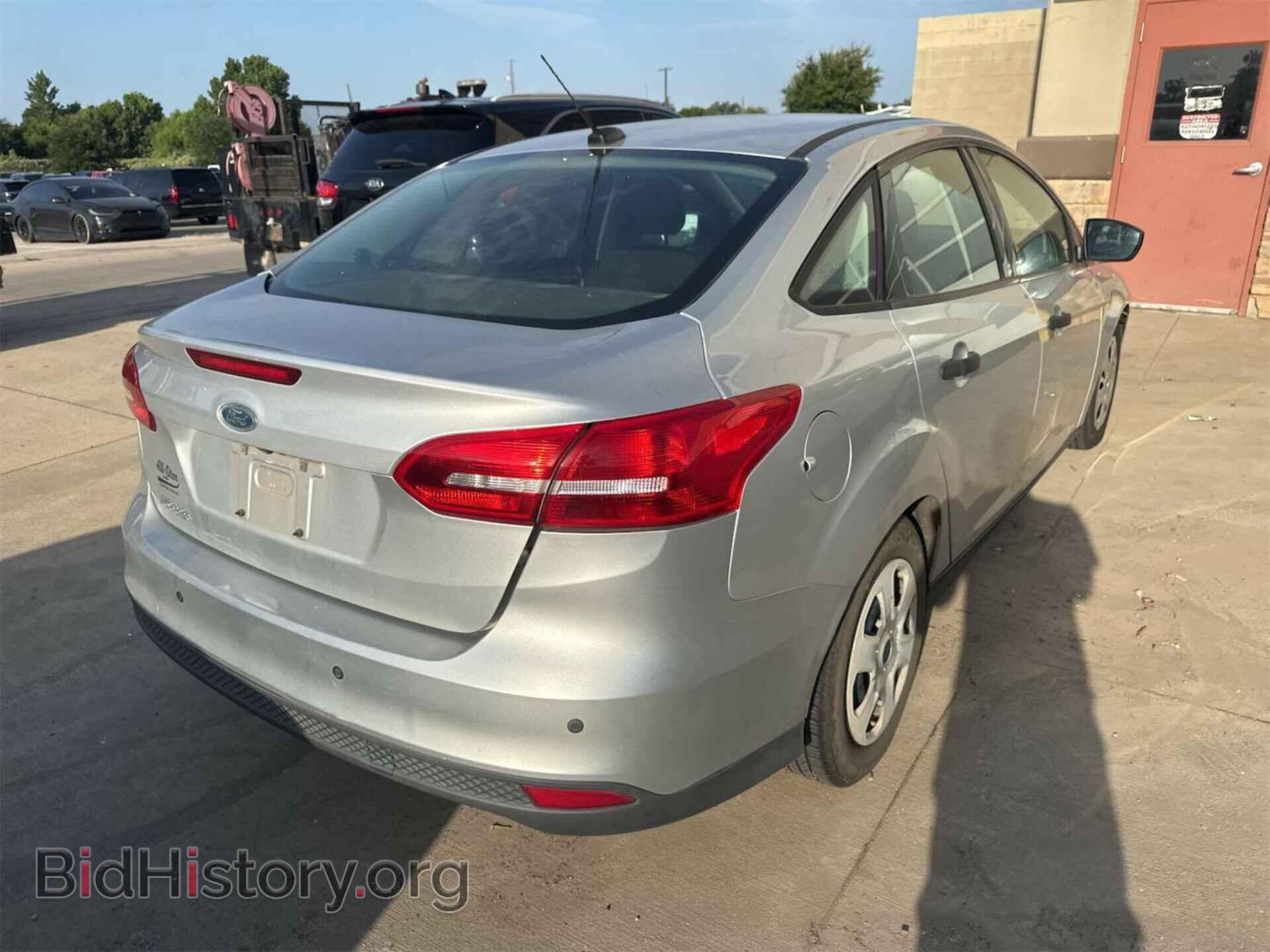 2016 FORD FOCUS - VIN: 1FADP3E21GL366296 - Фото 5