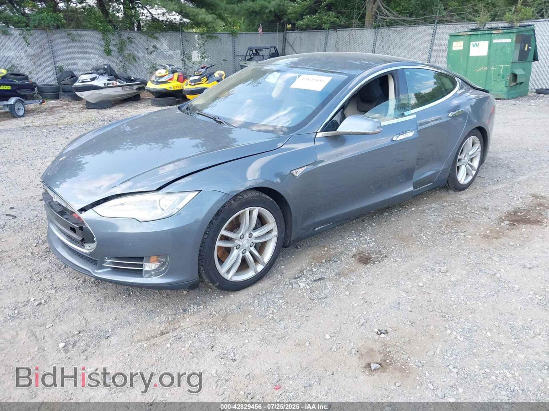 2013 TESLA MODEL S - VIN: 5YJSA1CN7DFP04318 - Photo 2
