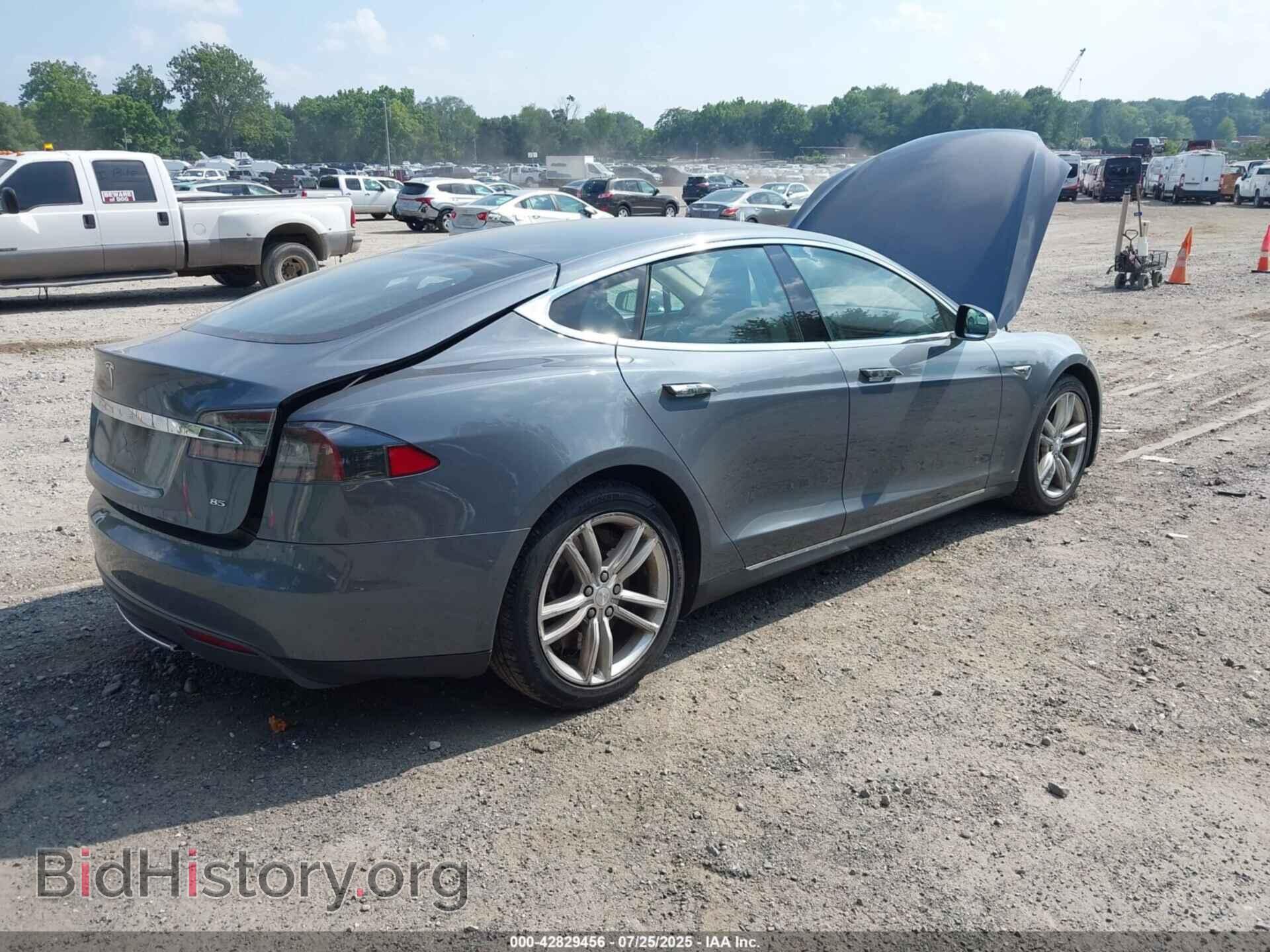 2013 TESLA MODEL S - VIN: 5YJSA1CN7DFP04318 - Photo 4