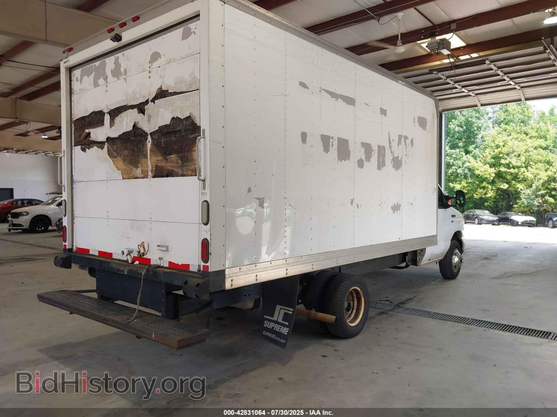 2013 FORD E-350 CUTAWAY - VIN: 1FDWE3FL3DDB09612 - Photo 4