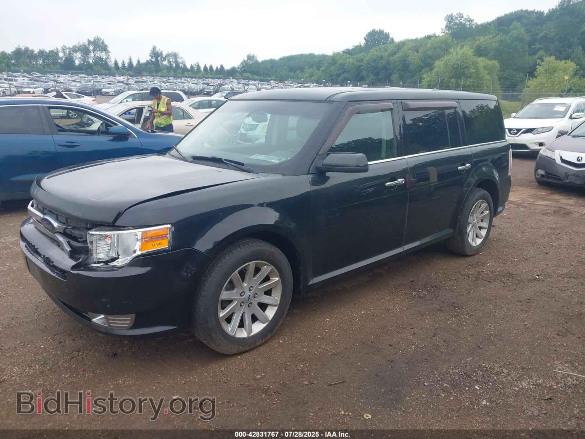 2010 FORD FLEX - VIN: 2FMGK5CC1ABB17979 - Photo 2