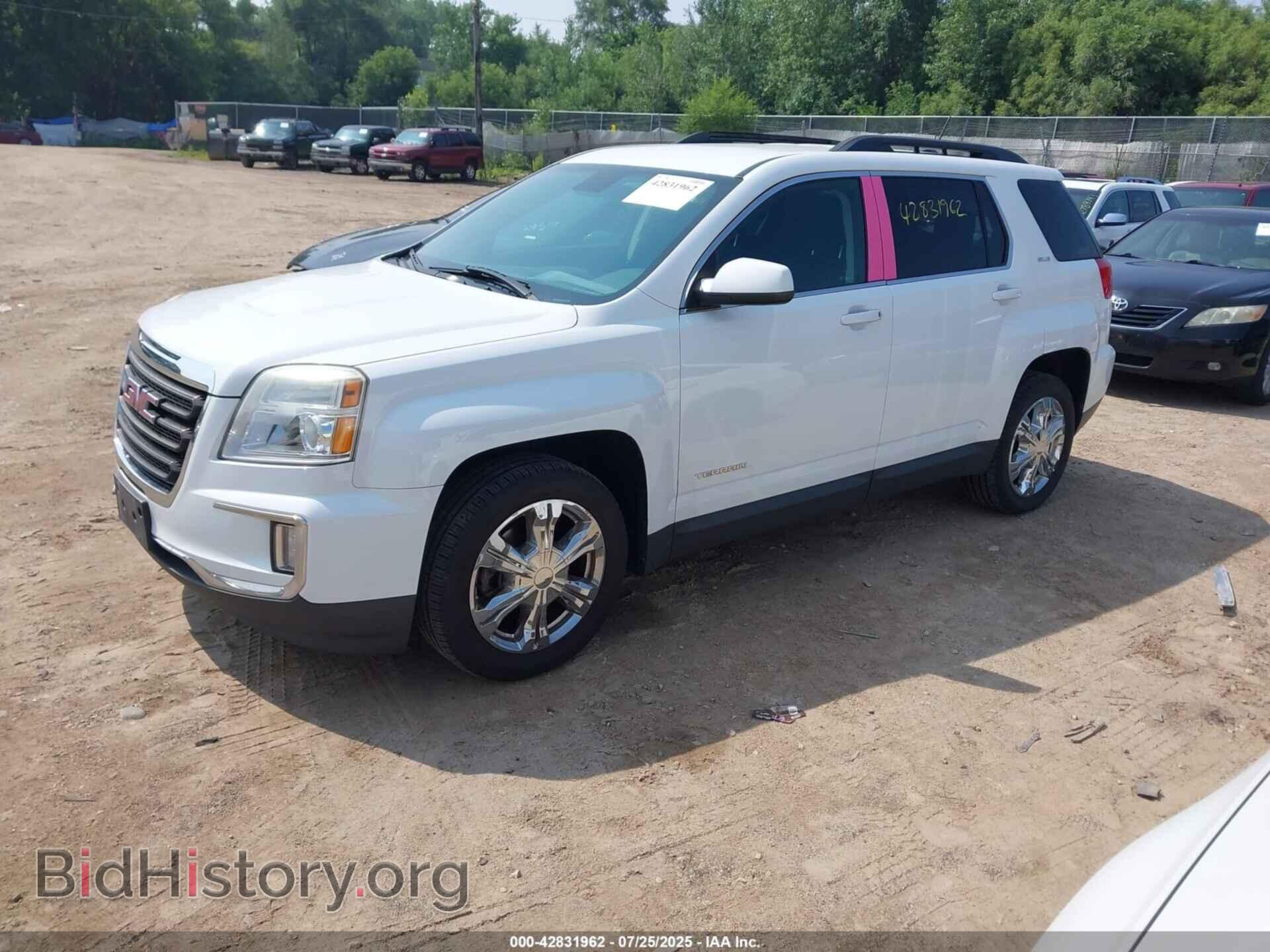 2017 GMC TERRAIN - VIN: 2GKFLTEKXH6350126 - Photo 2