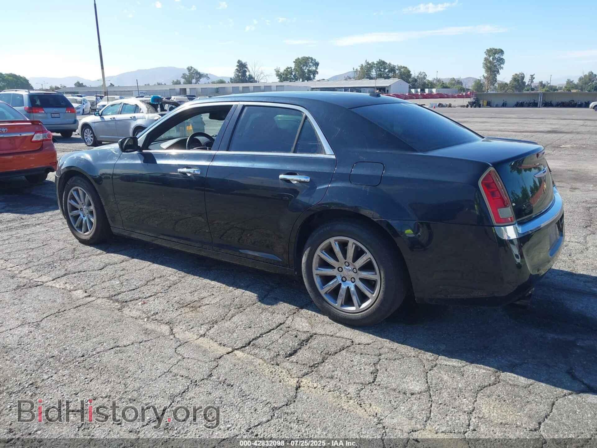 2012 CHRYSLER 300 - VIN: 2C3CCACG6CH242413 - Фото 3