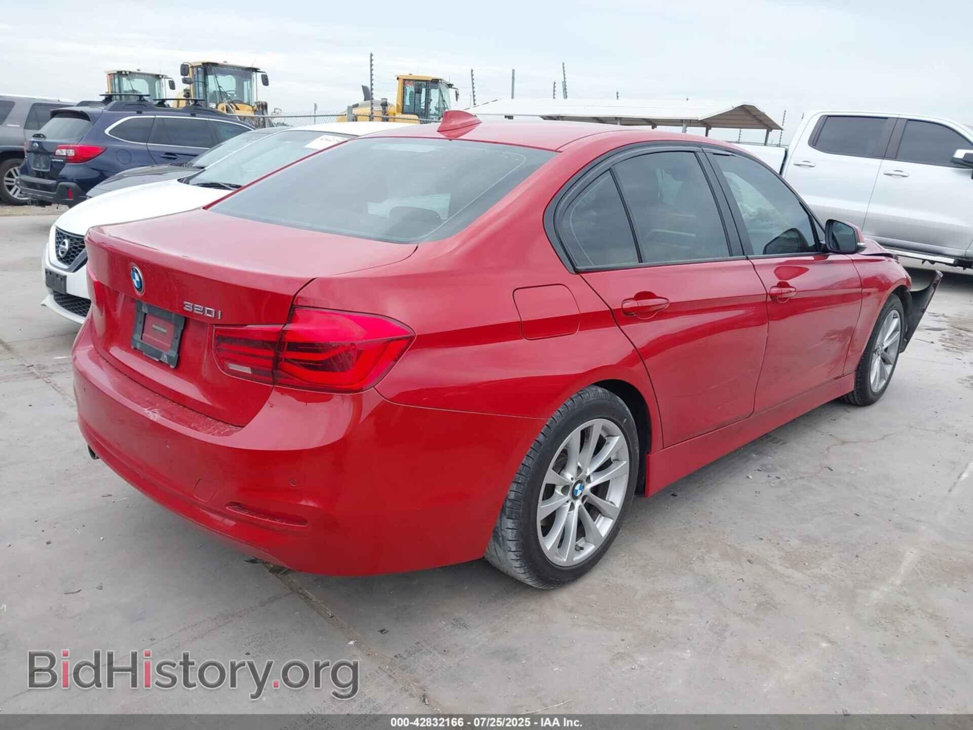 2016 BMW 320I - VIN: WBA8E1G50GNT37046 - Фото 4