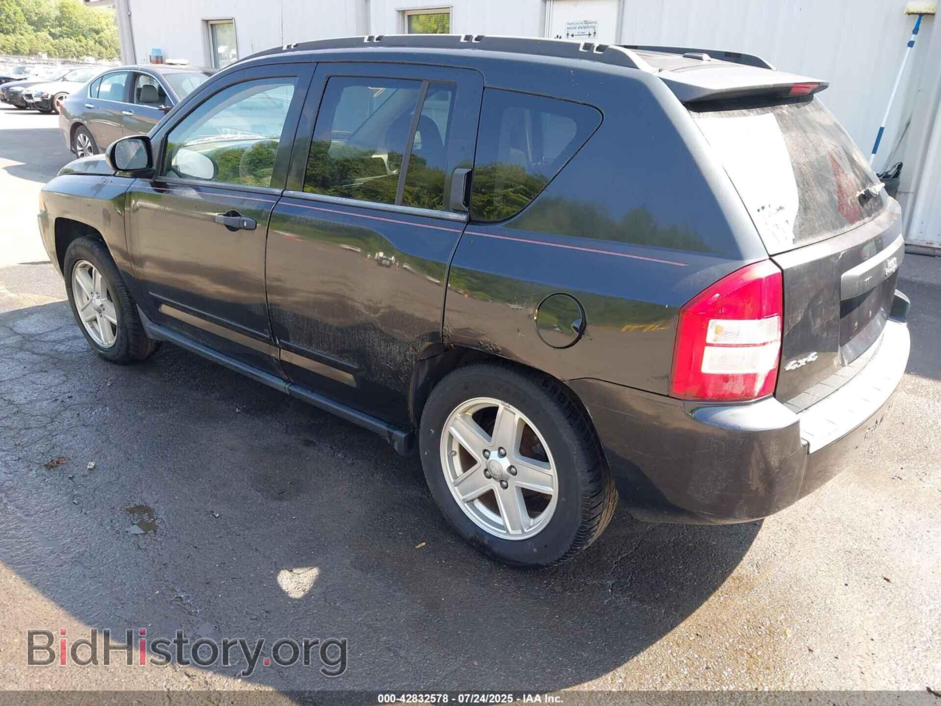 2009 JEEP COMPASS - VIN: 1J4FF47BX9D192597 - Фото 3