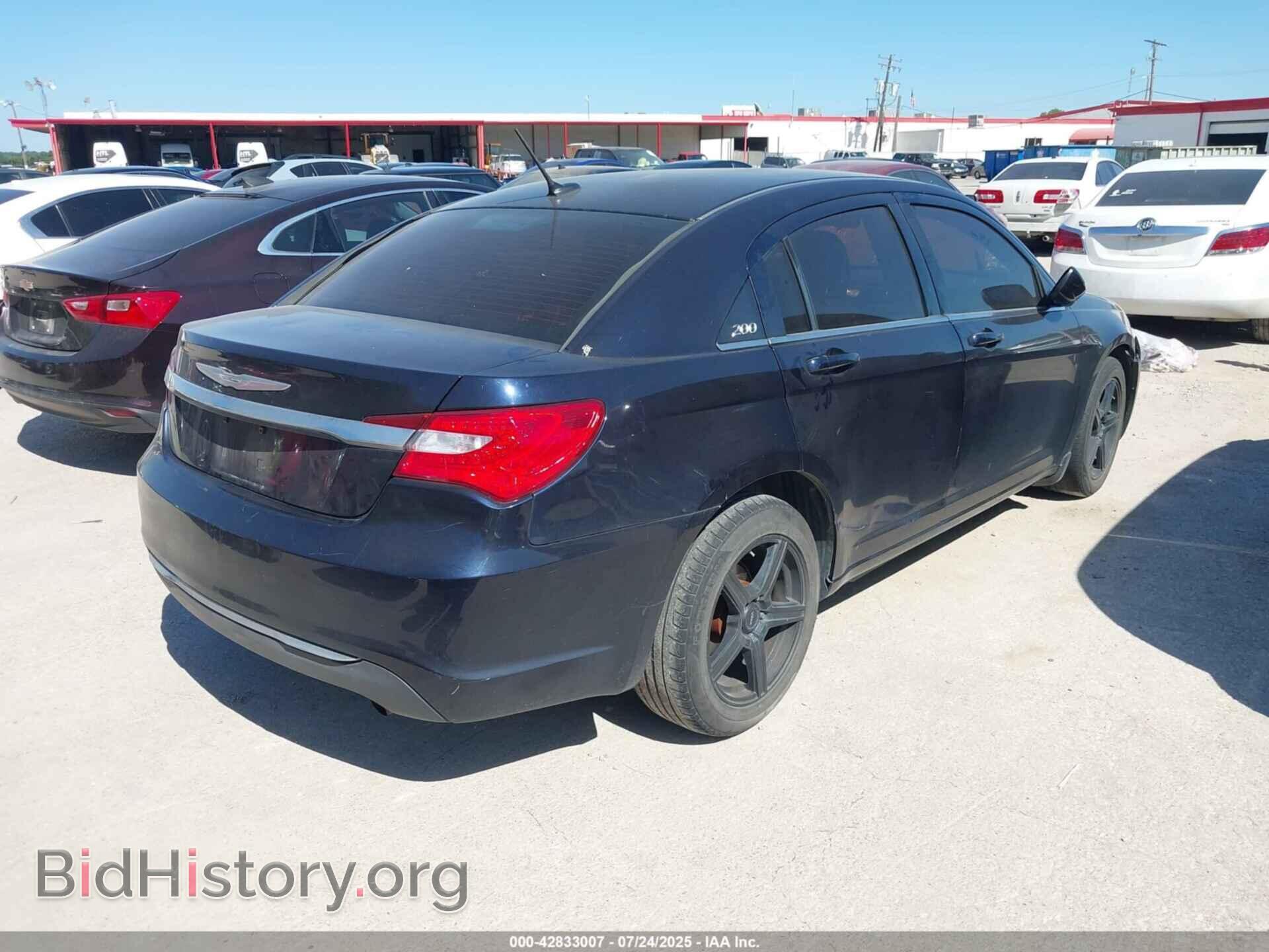 2012 CHRYSLER 200 - VIN: 1C3CCBAB2CN225628 - Фото 4